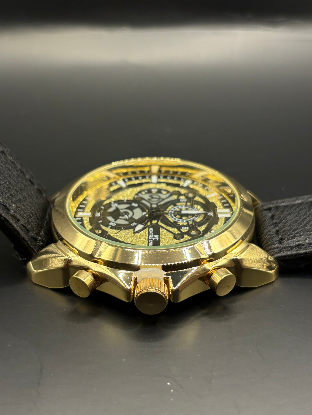 Montres Carlo Men's Bold Gold-Tone & Glitter Dial Chronograph Style Watch