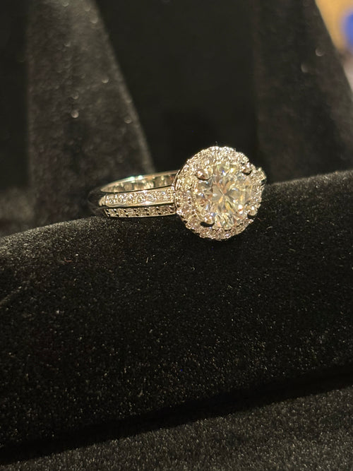Classic Halo Moissanite Ring – 1.0 CT, Size 9