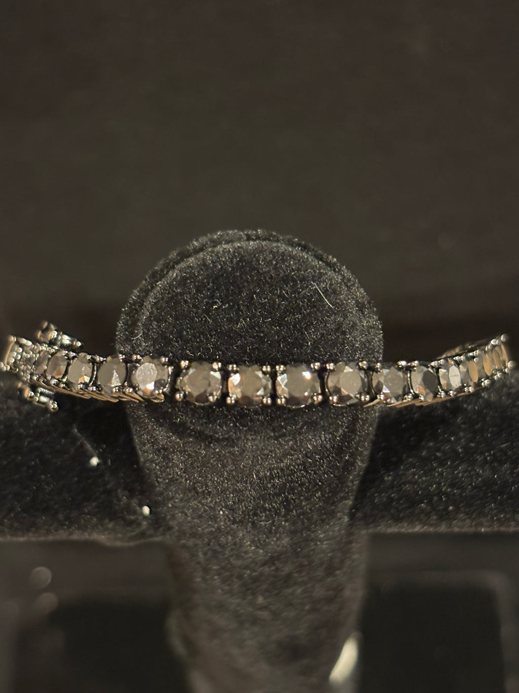 Tennis Bracelet Dark-Toned Polished Silver
