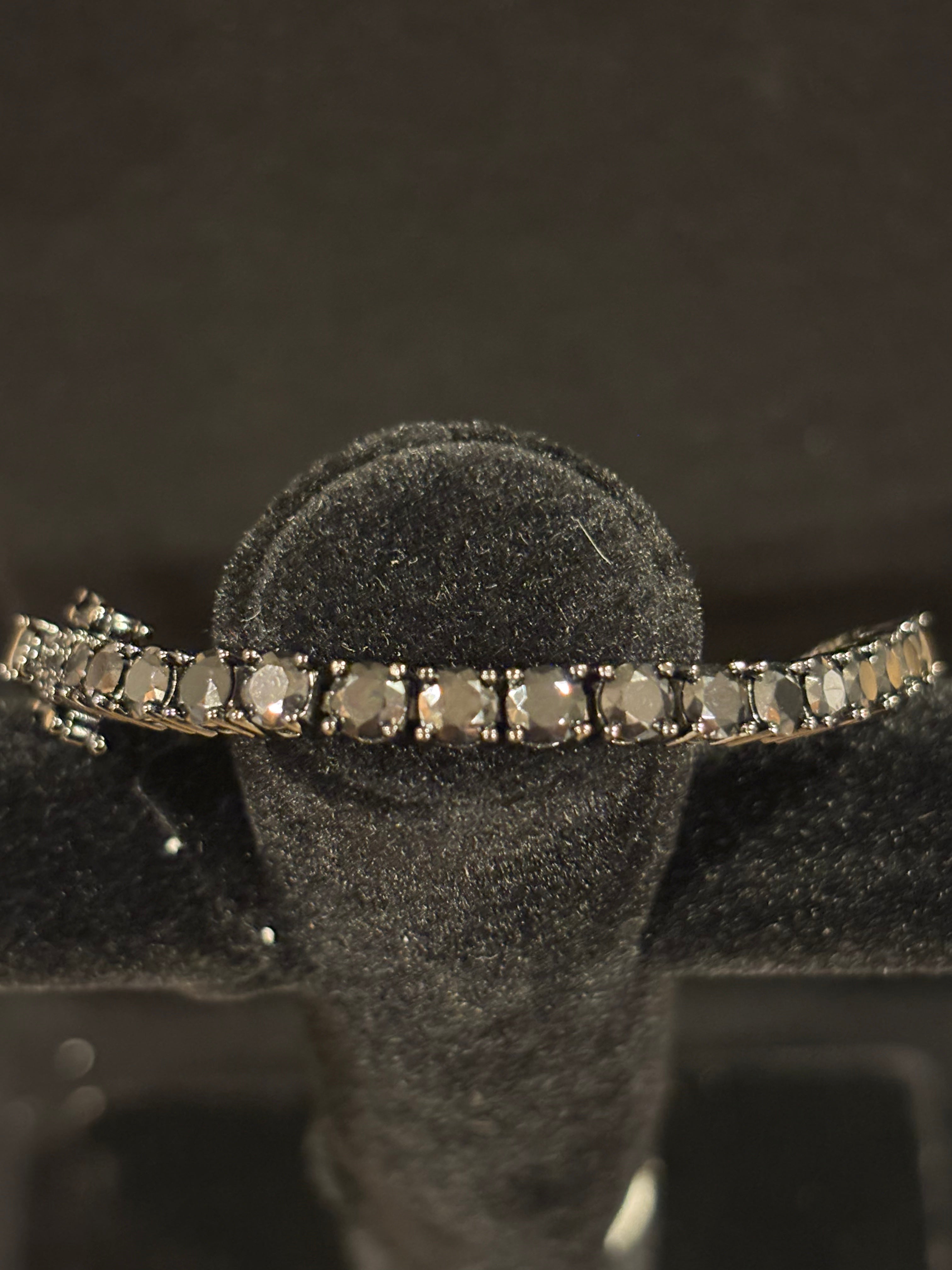 Tennis Bracelet Dark-Toned Polished Silver
