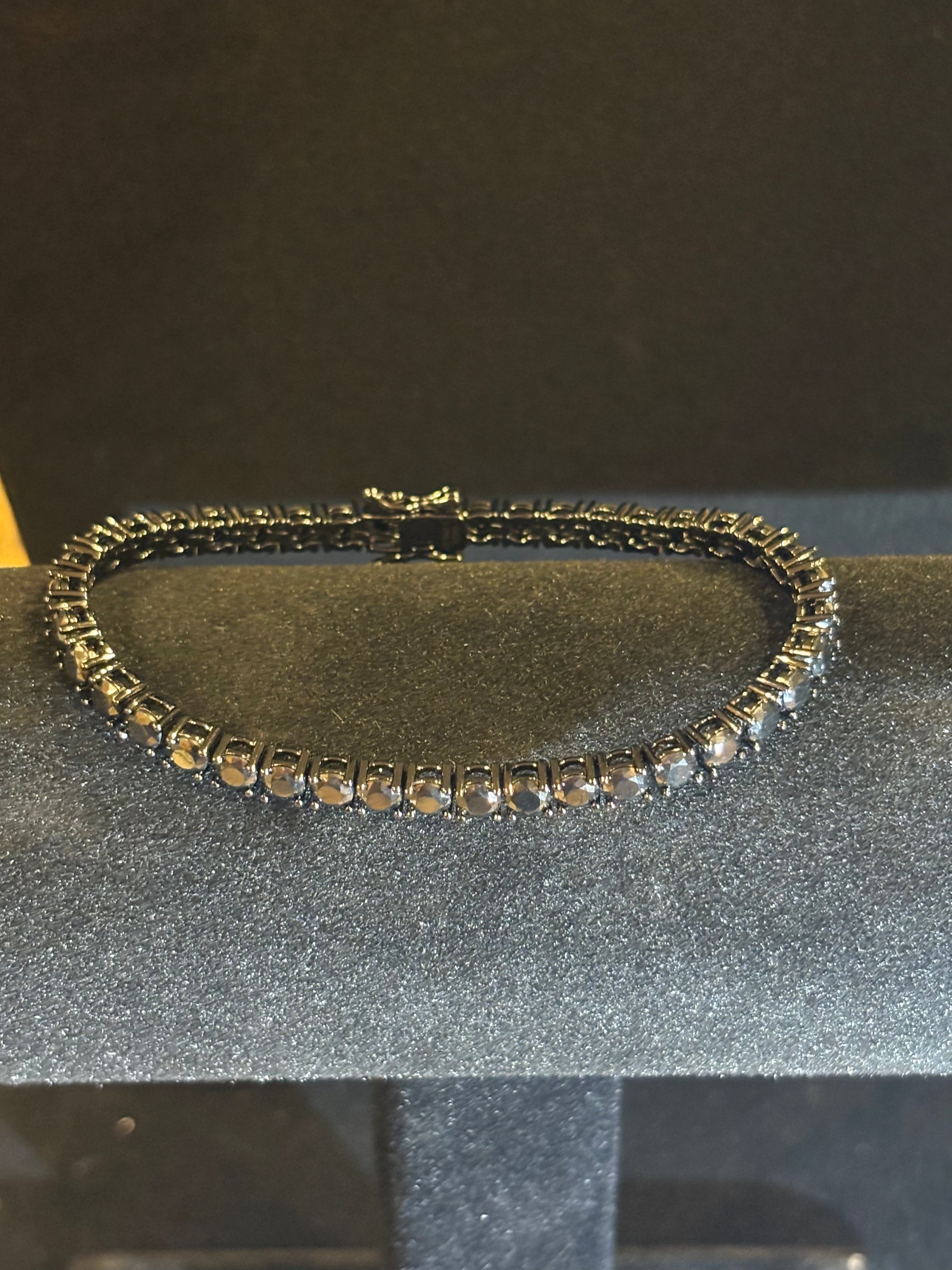Tennis Bracelet Dark-Toned Polished Silver