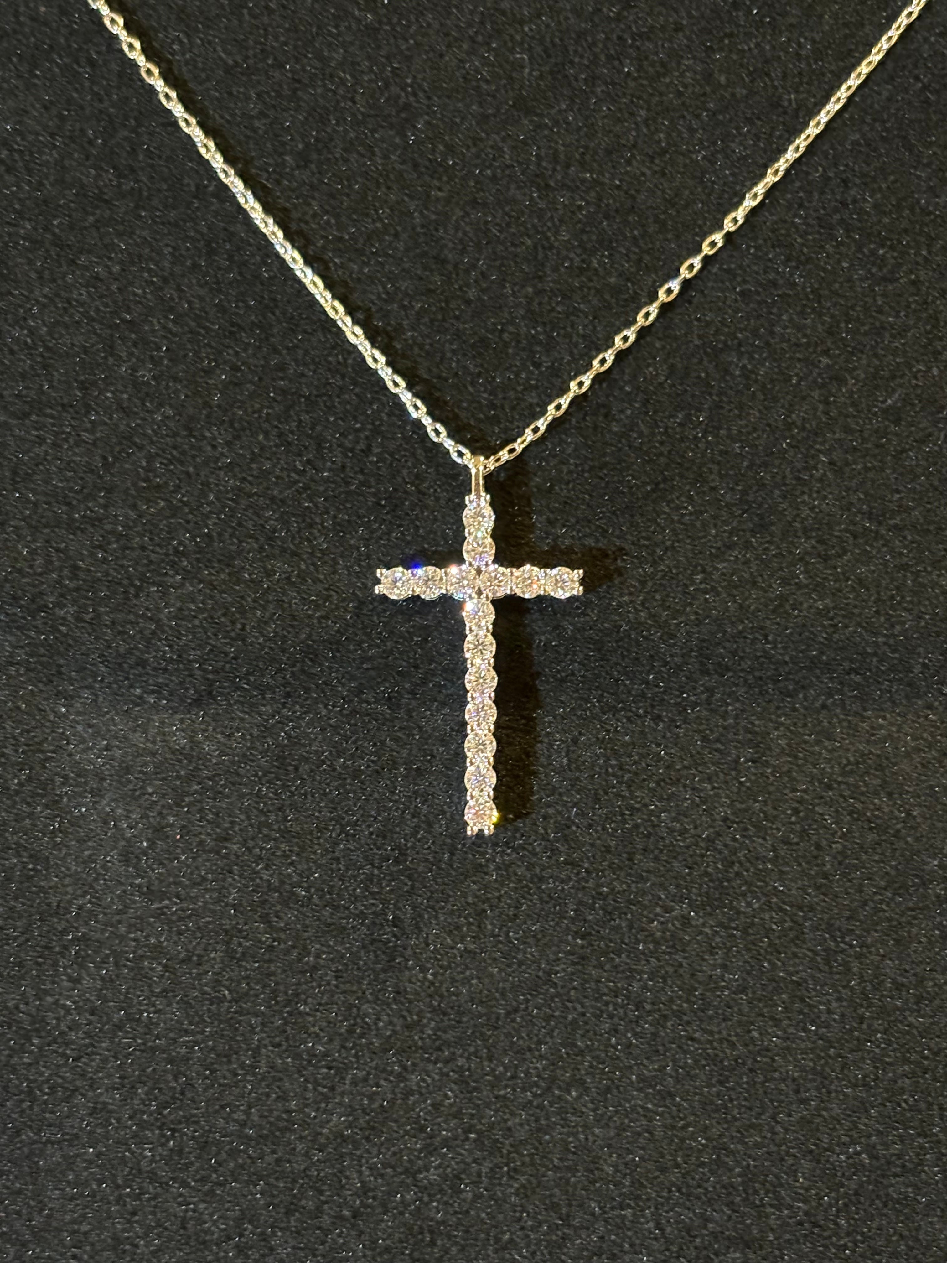 Cross Pendant Necklace