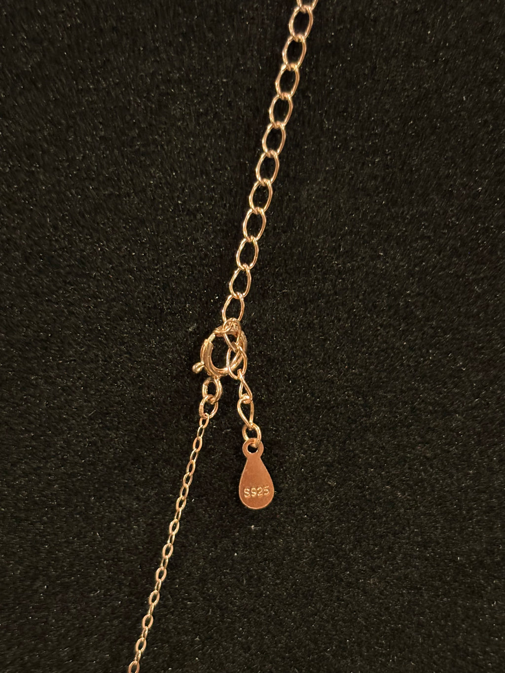 Heart-Shaped Pendant Necklace – S925 Rose Gold Plated