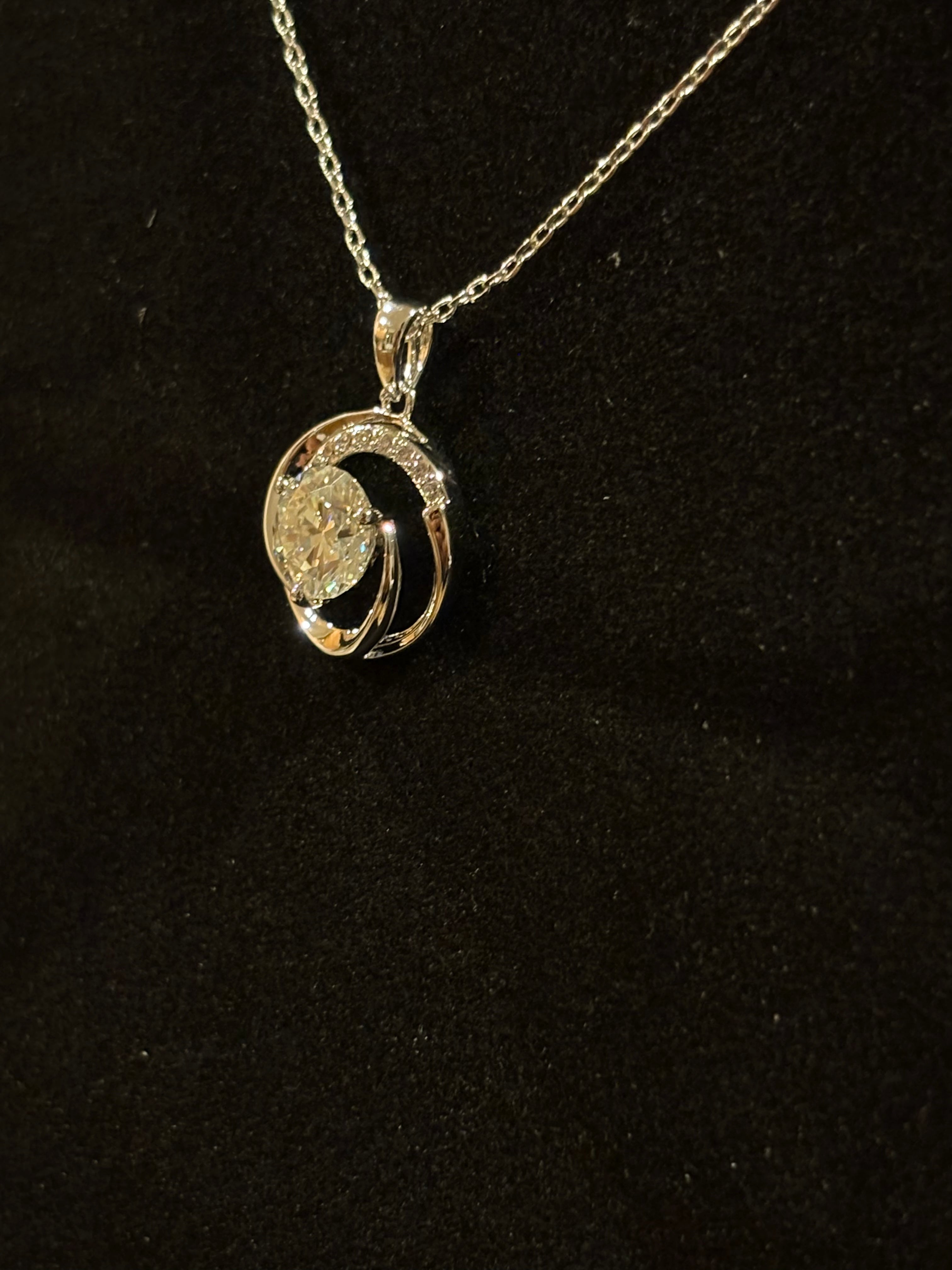 Eternal Swirl Moissanite Necklace