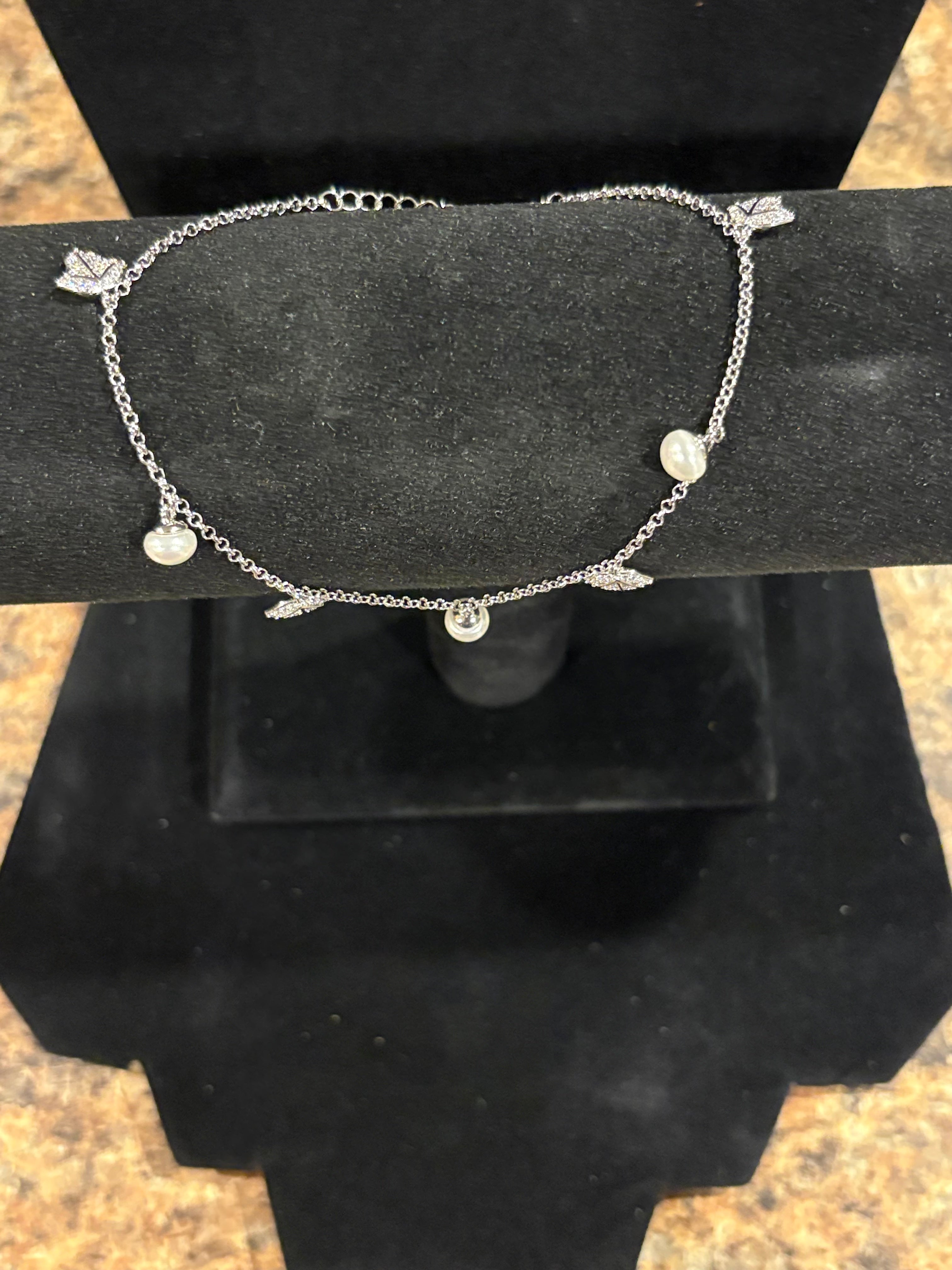 Enchanted Pearl Leaf Bracelet