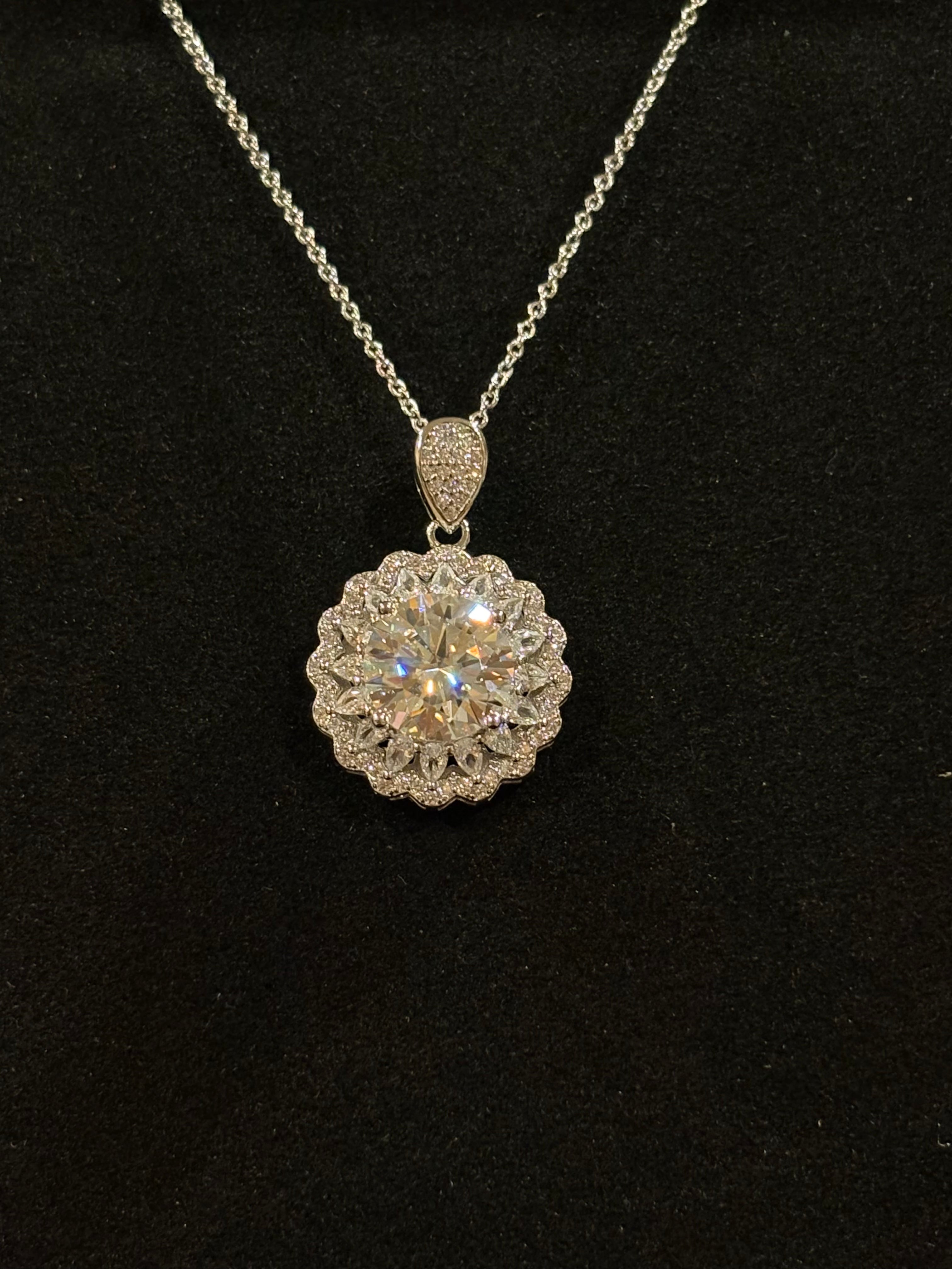 Royal Blossom Moissanite Necklace