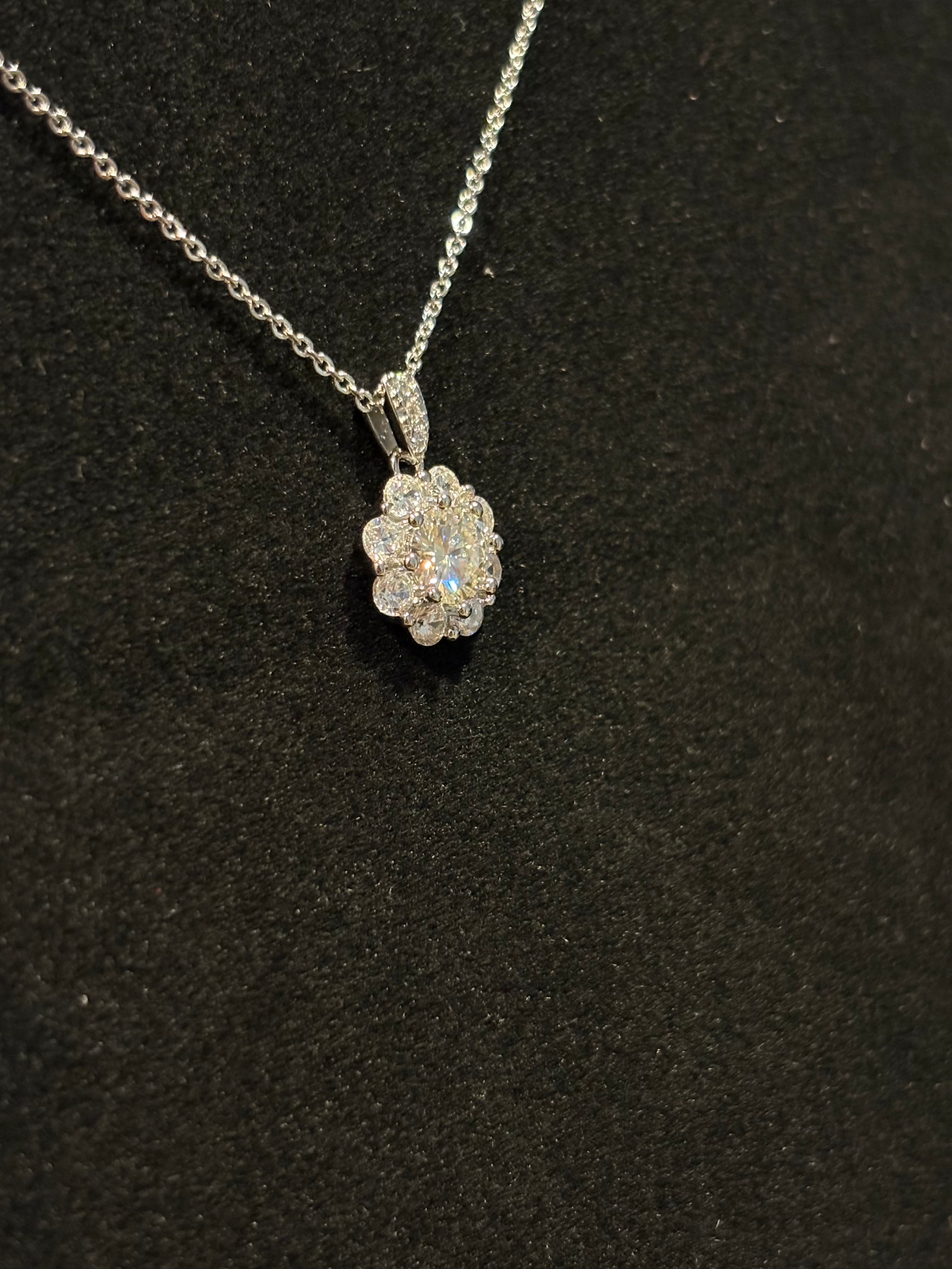 Flower Pendant Necklace