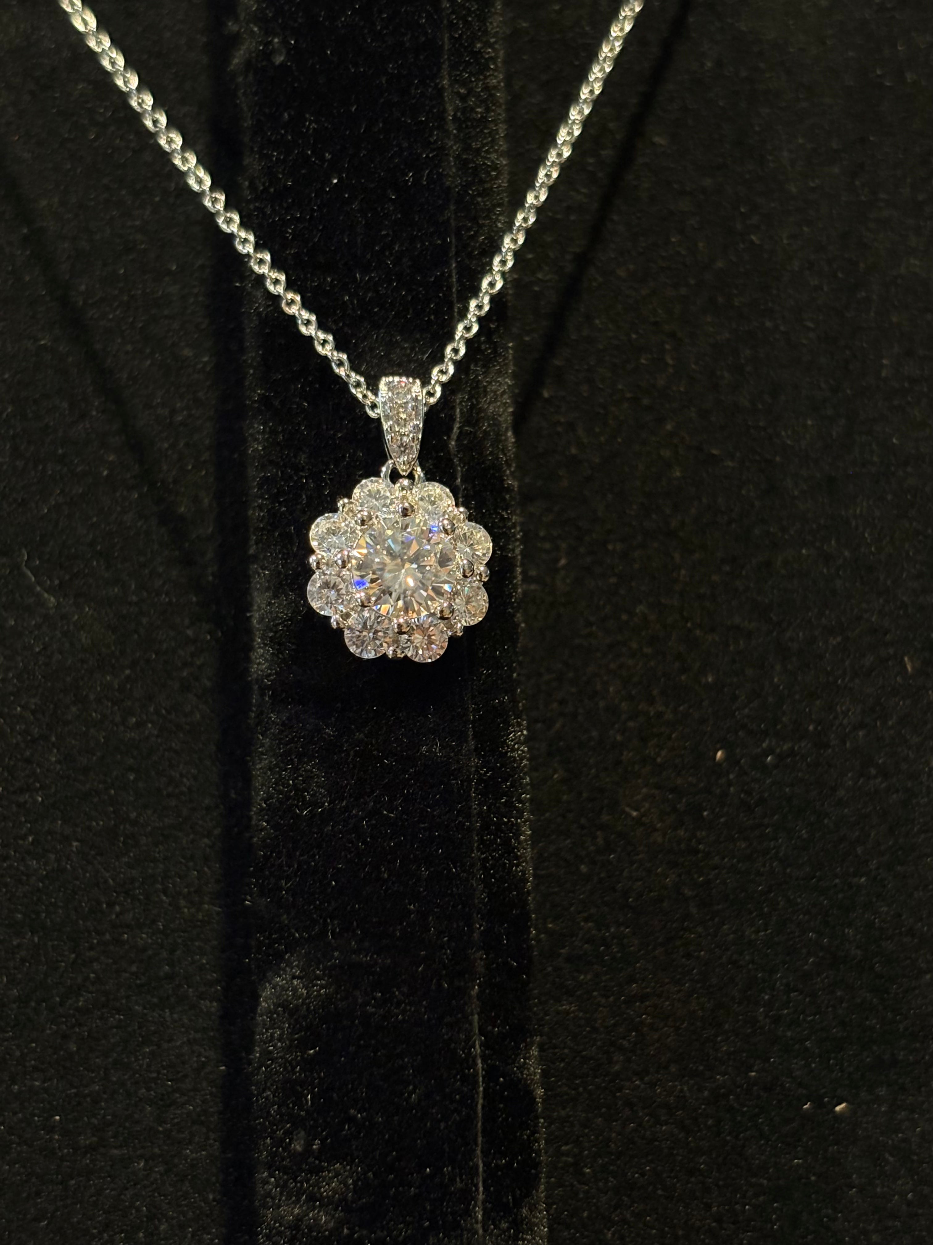 Flower Pendant Necklace
