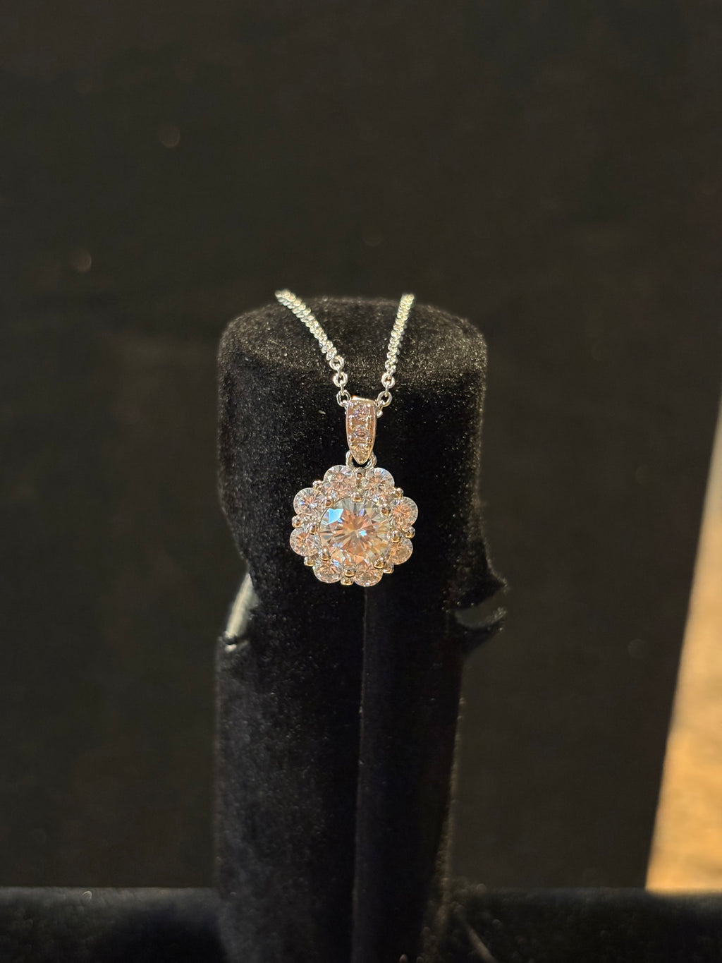 Flower Pendant Necklace