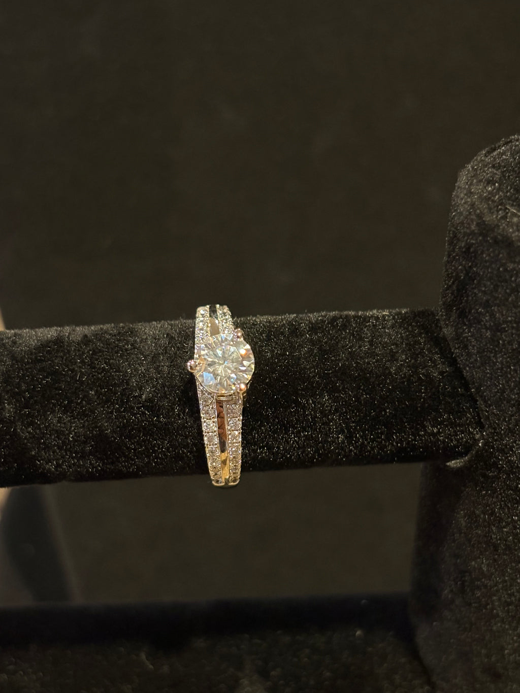 Split-Shank Ring