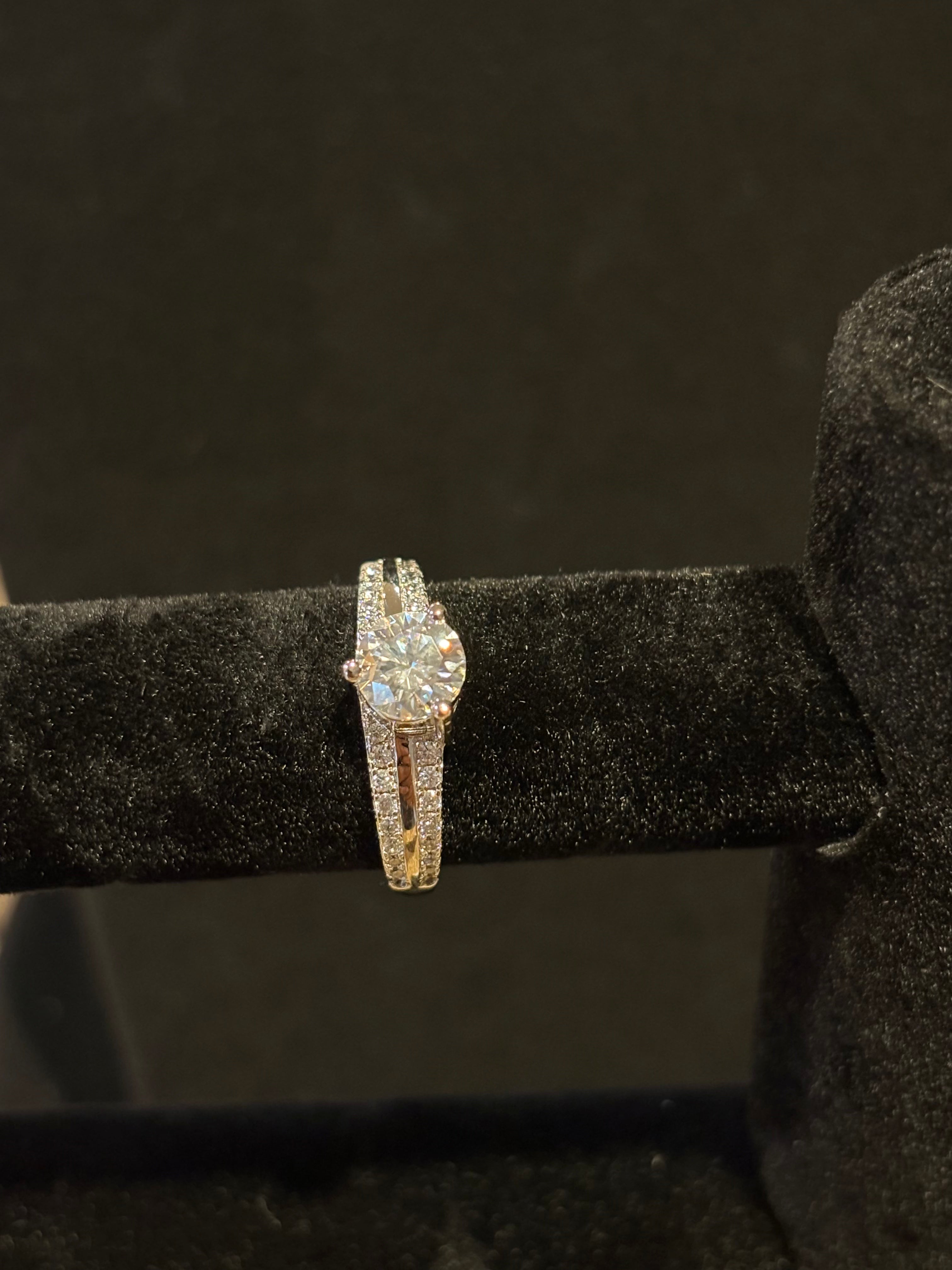 Split-Shank Ring