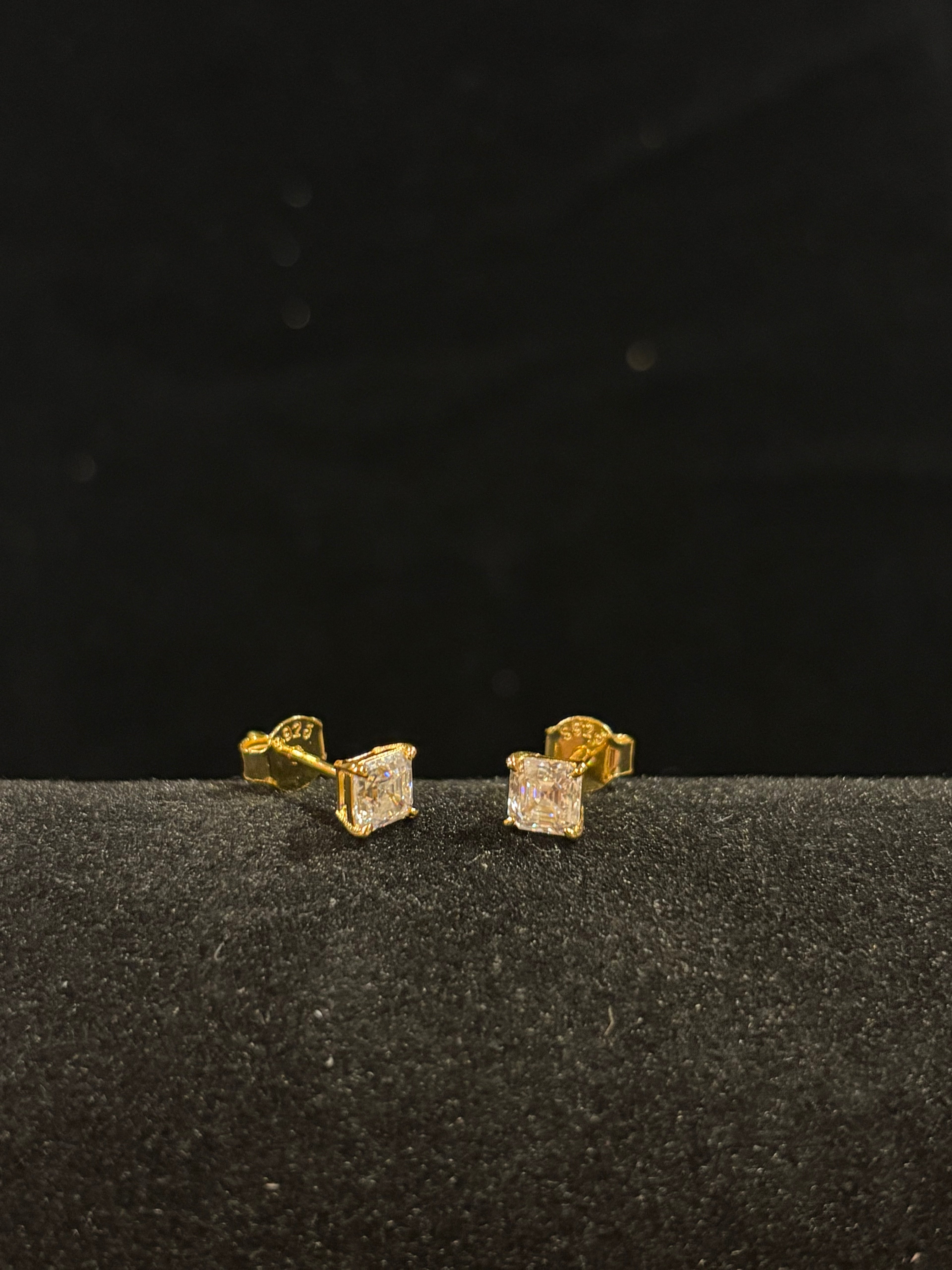 Gilded Geometry: Princess Cut Moissanite Stud Earrings