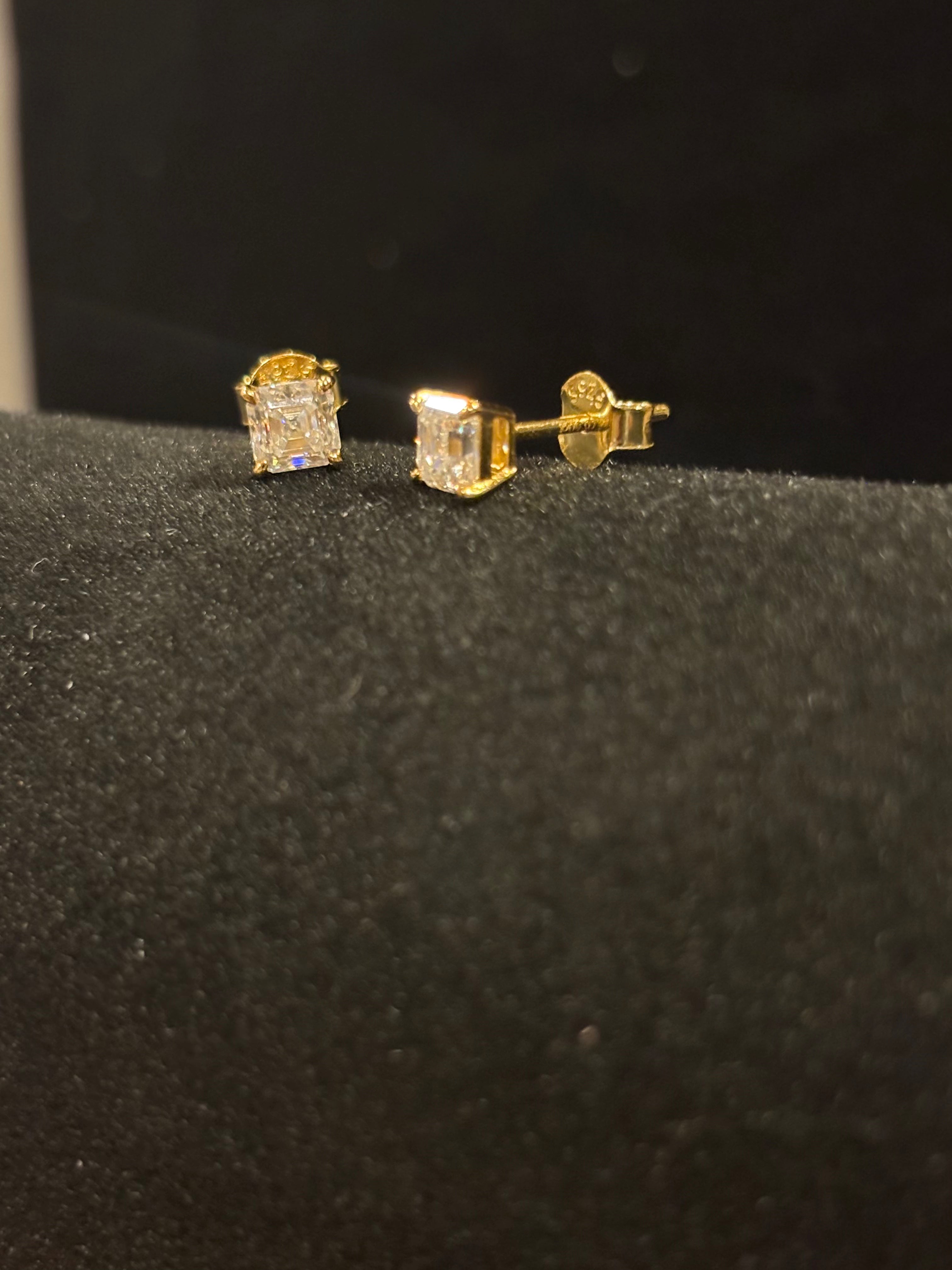 Gilded Geometry: Princess Cut Moissanite Stud Earrings