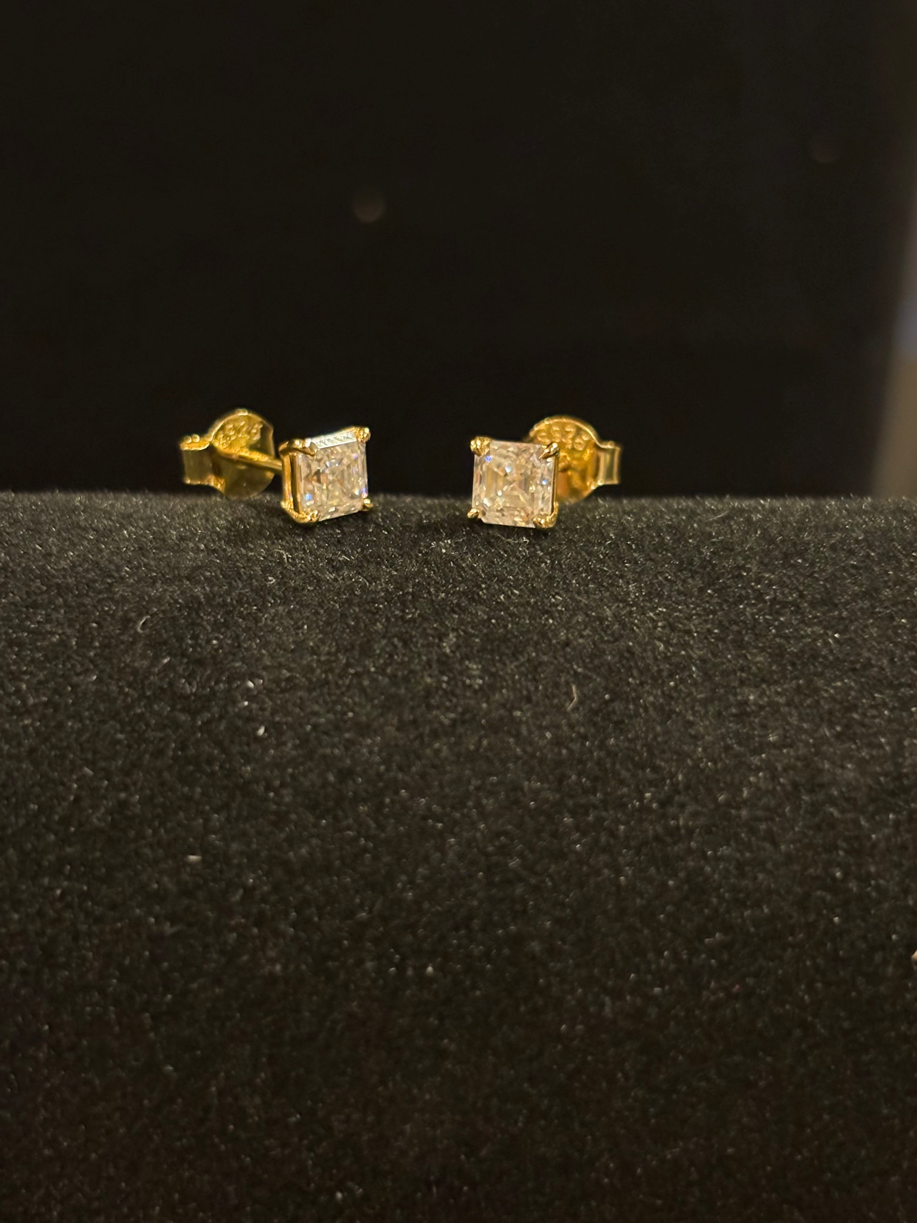 Gilded Geometry: Princess Cut Moissanite Stud Earrings