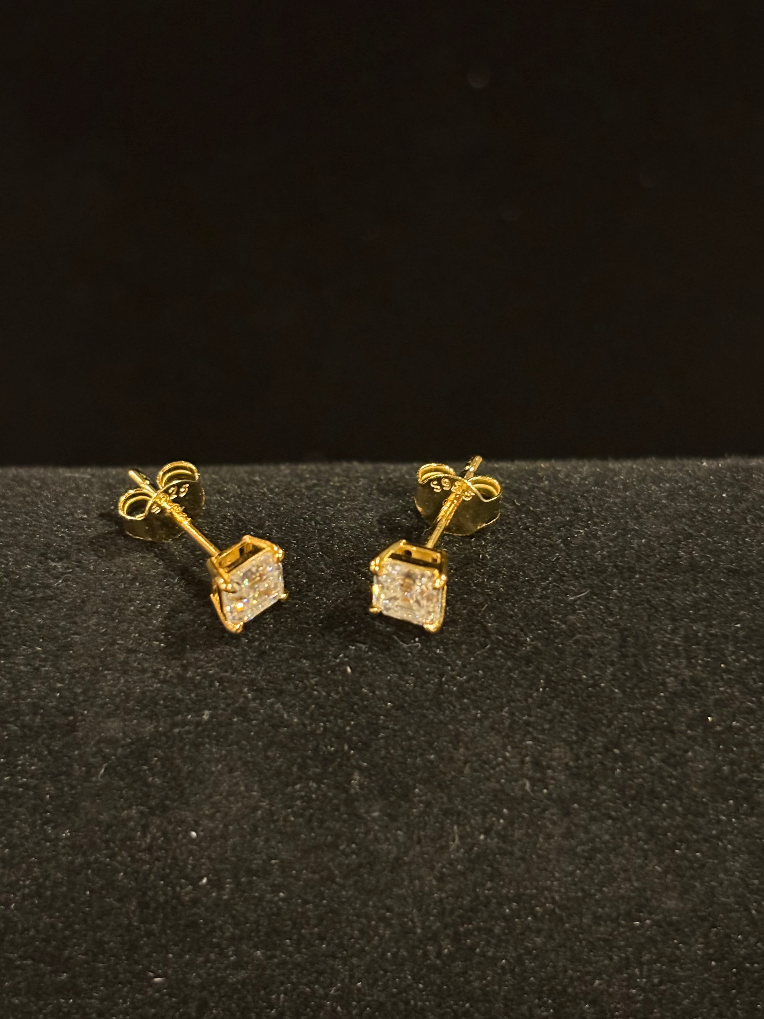 Gilded Geometry: Princess Cut Moissanite Stud Earrings