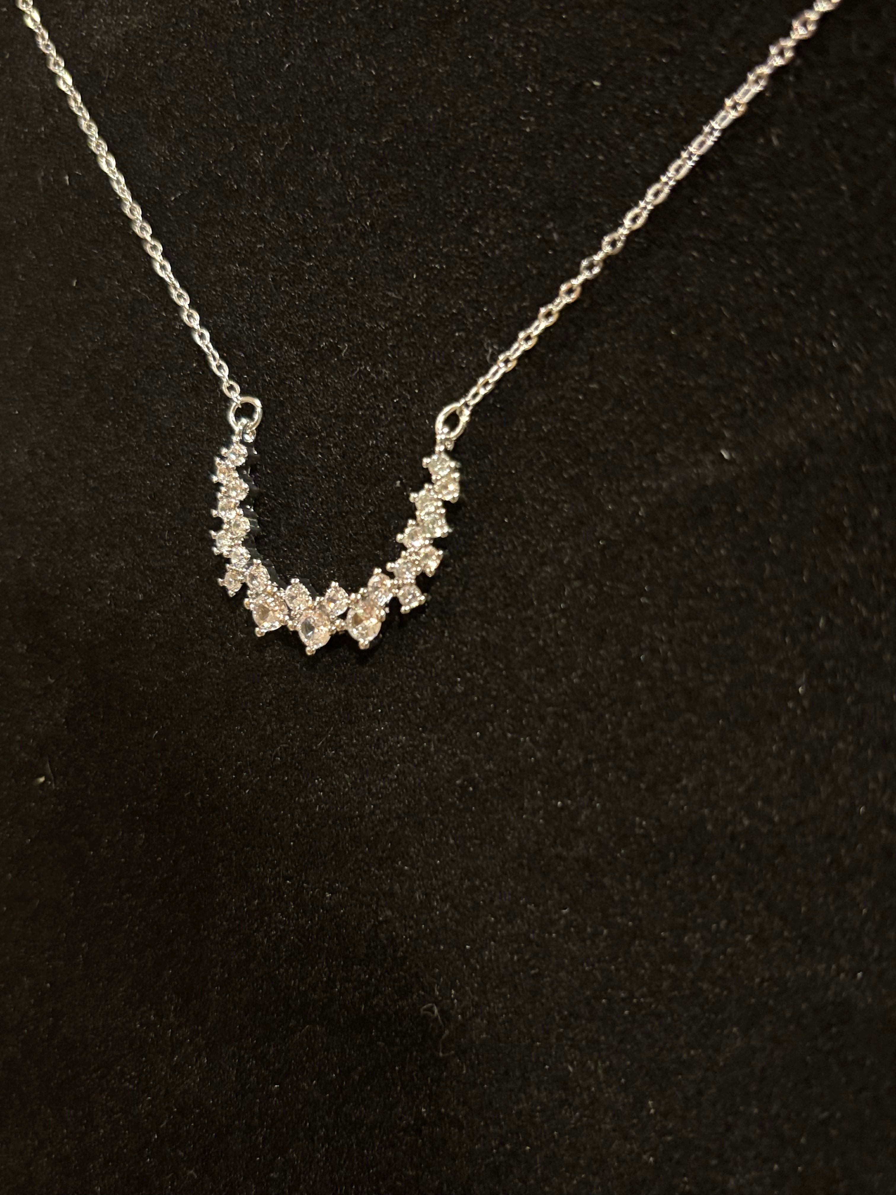 Radiant Curved Cluster Necklace