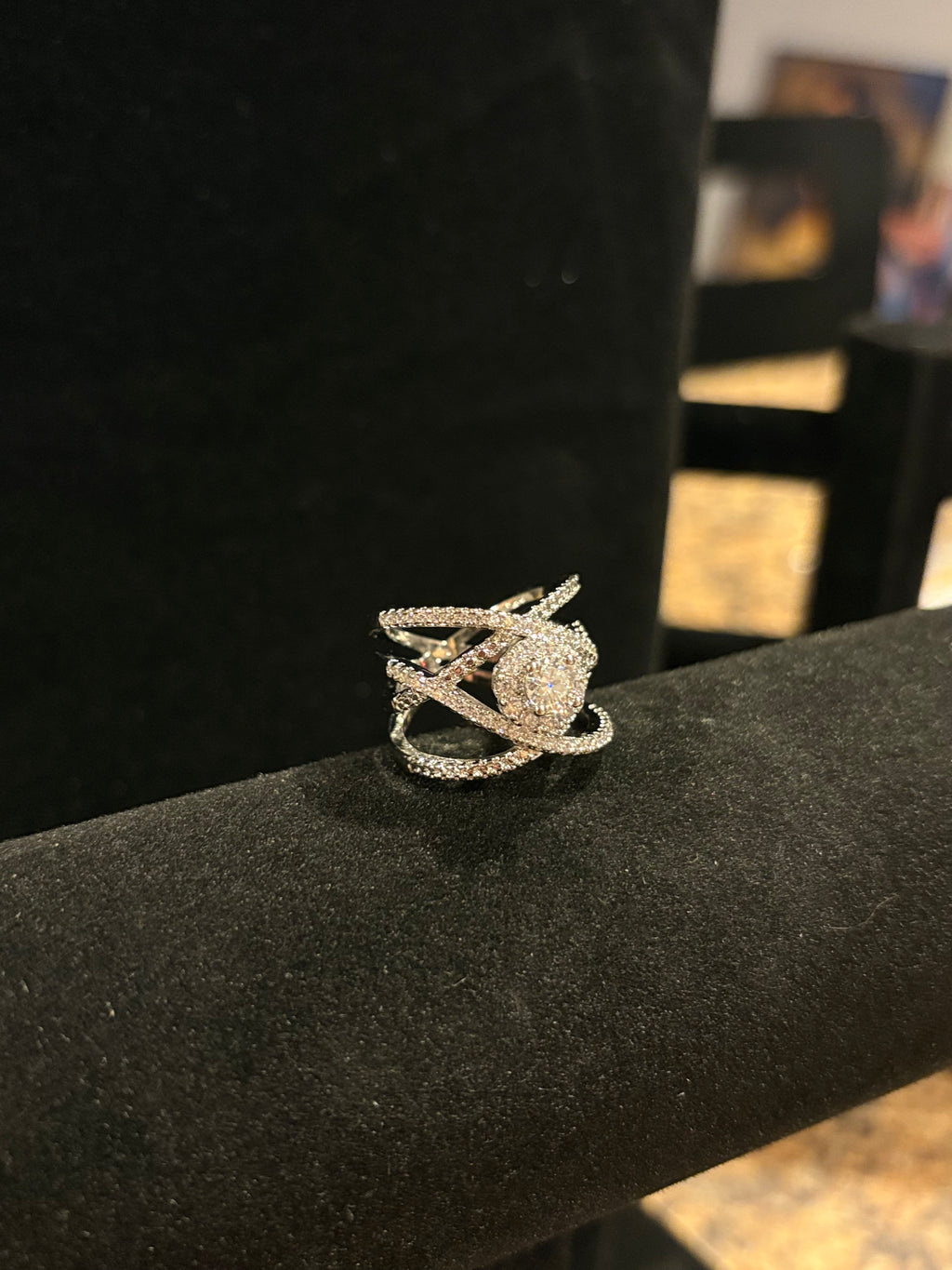 Elegant Criss-Cross Moissanite Statement Ring