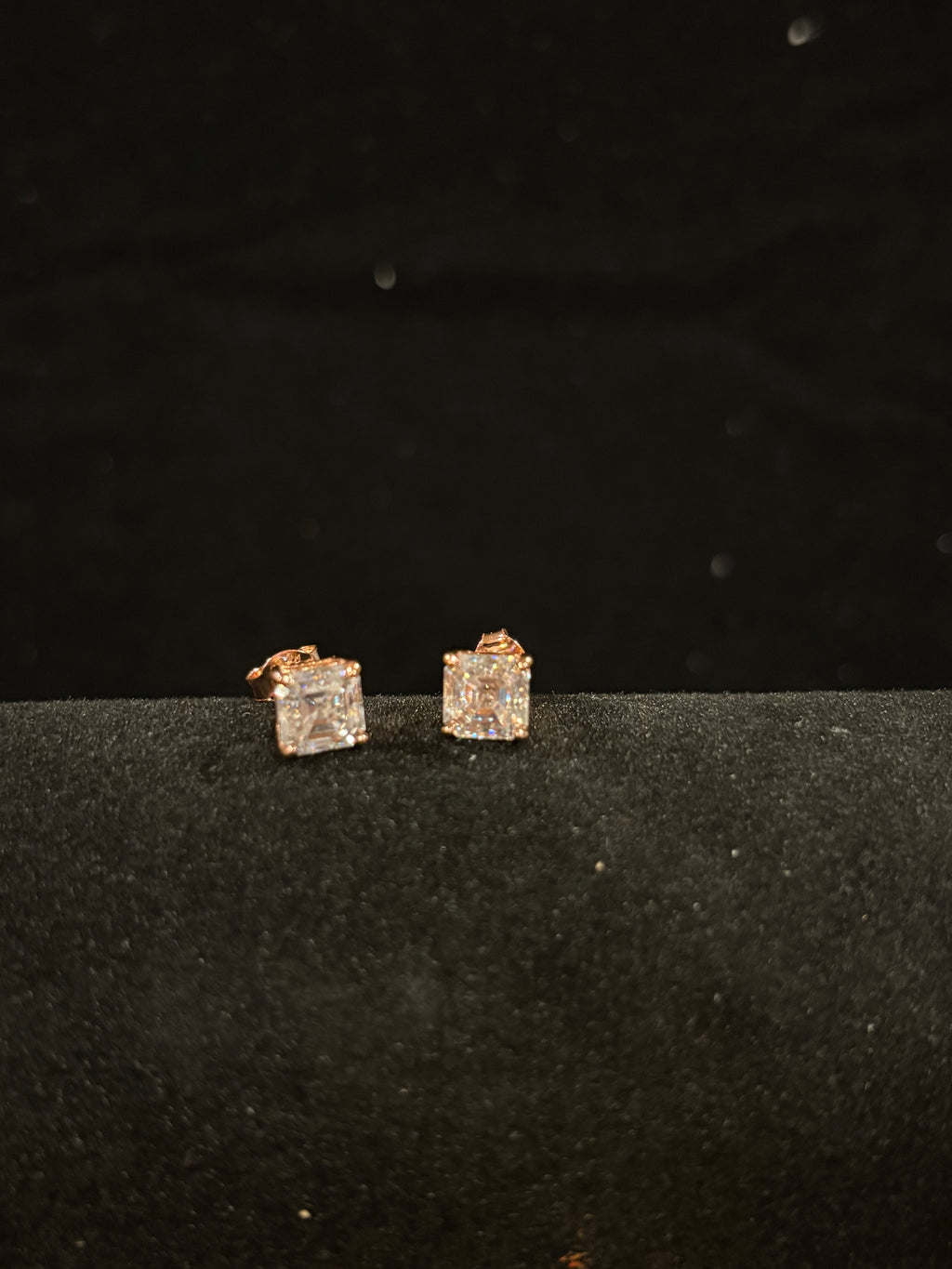 Brilliant Radiant-Cut Rose Gold Stud Earrings – Moissanite - S925