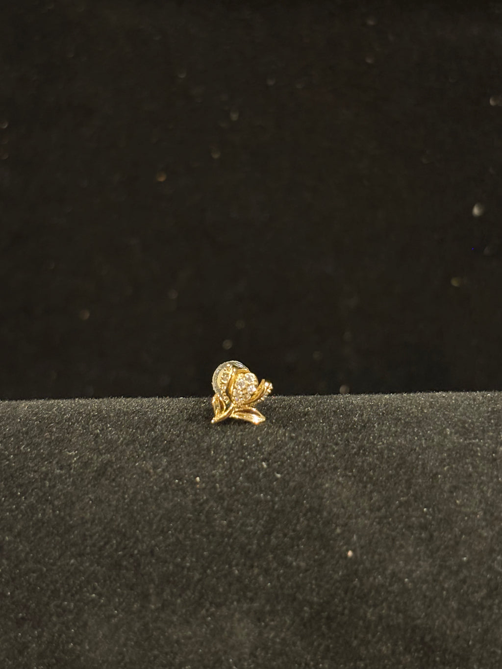 Elegant Gold-Plated Tulip Blossom Stud Earrings – Sterling Silver