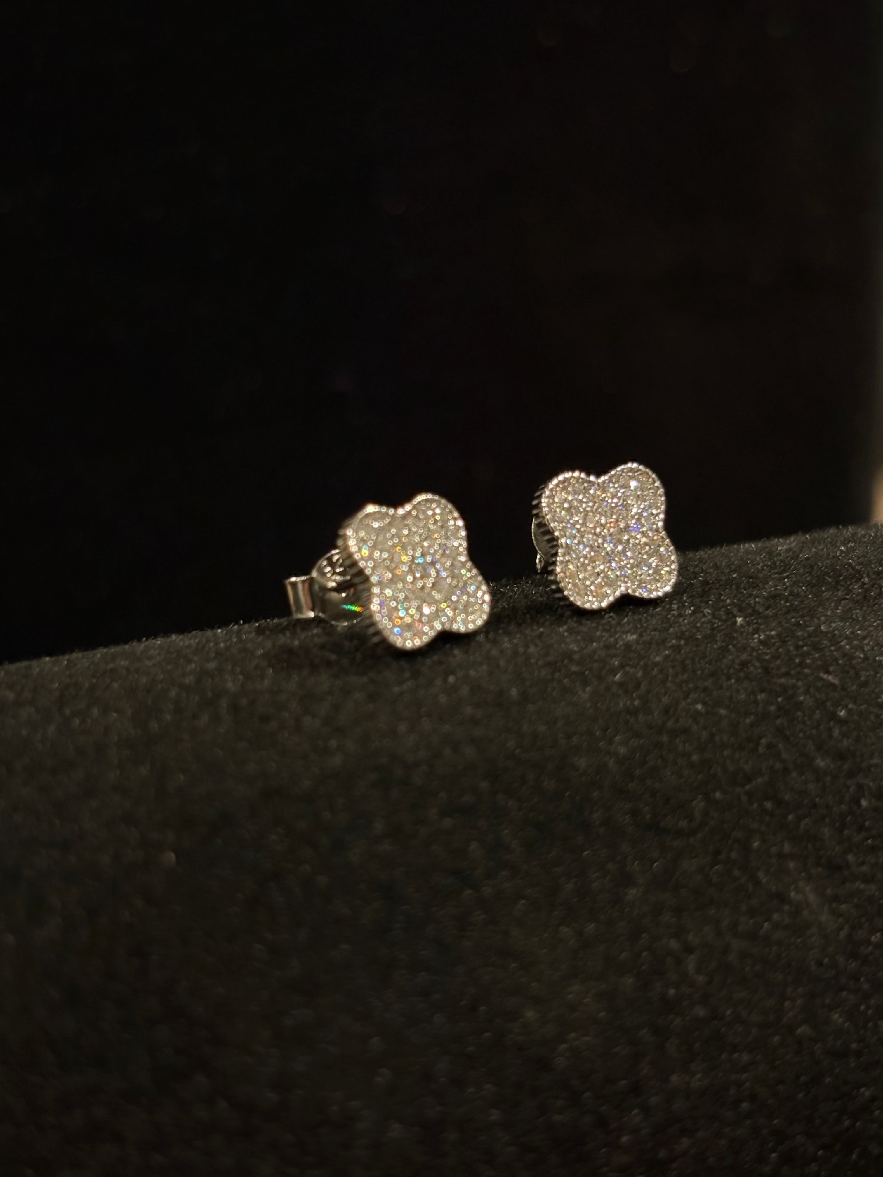 Sparkling Pavé Clover Stud Earrings