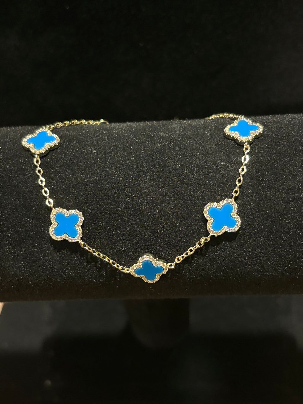 Elegant Blue Clover Multi-Motif Bracelet