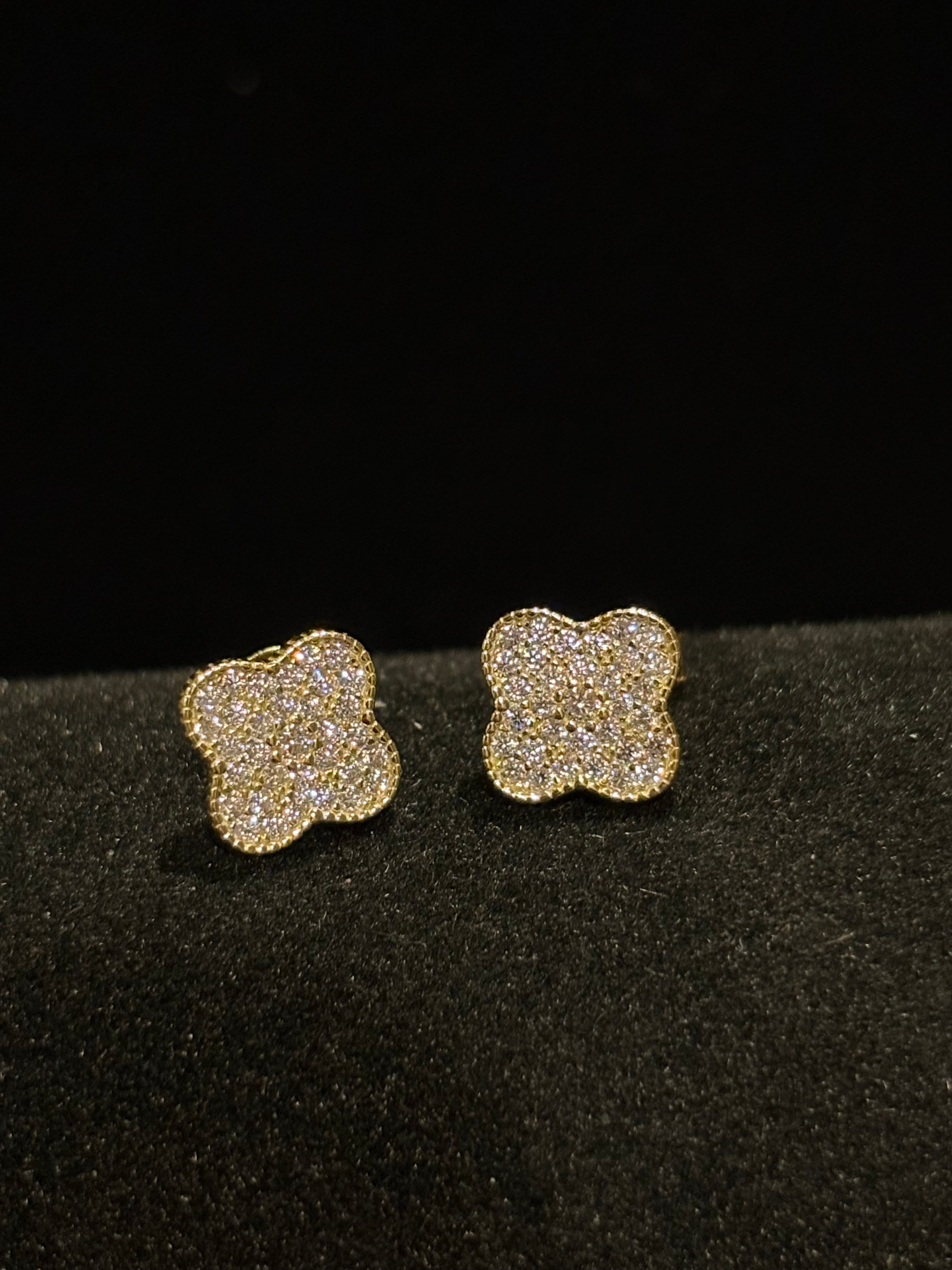 Dazzling Full-Pave Moissanite Clover Stud Earrings