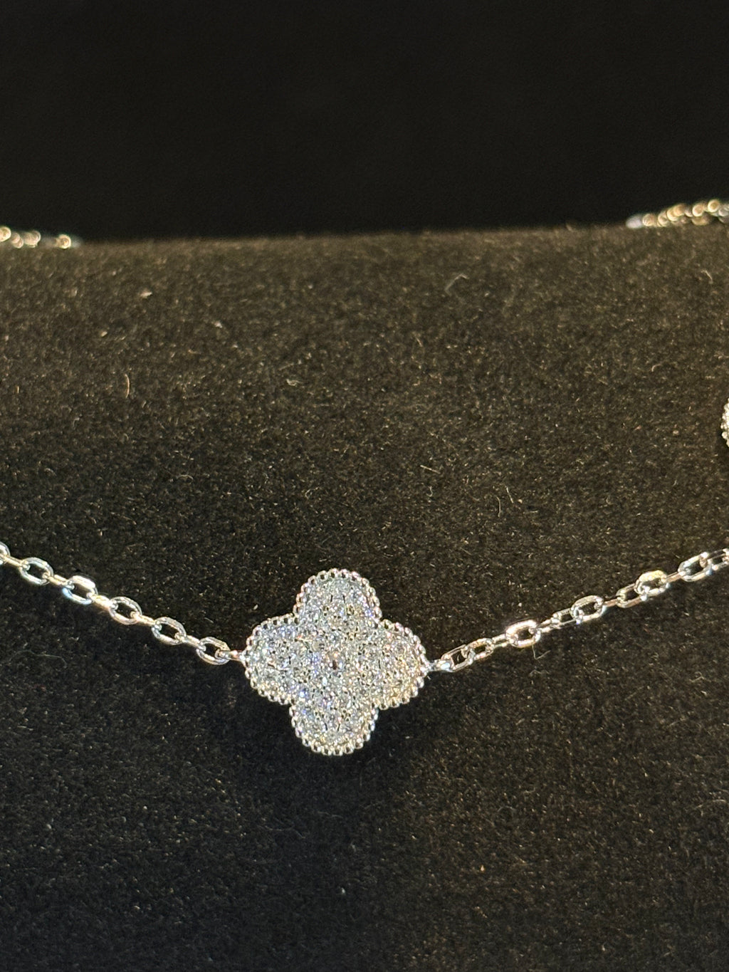 Aurelia Triple Clover – Moissanite Bracelet in Sterling Silver