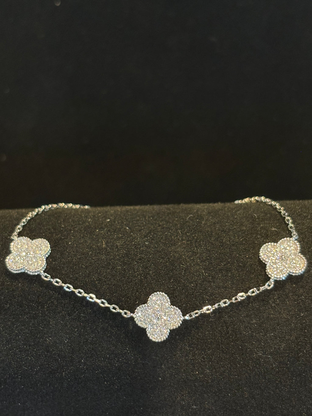 Aurelia Triple Clover – Moissanite Bracelet in Sterling Silver