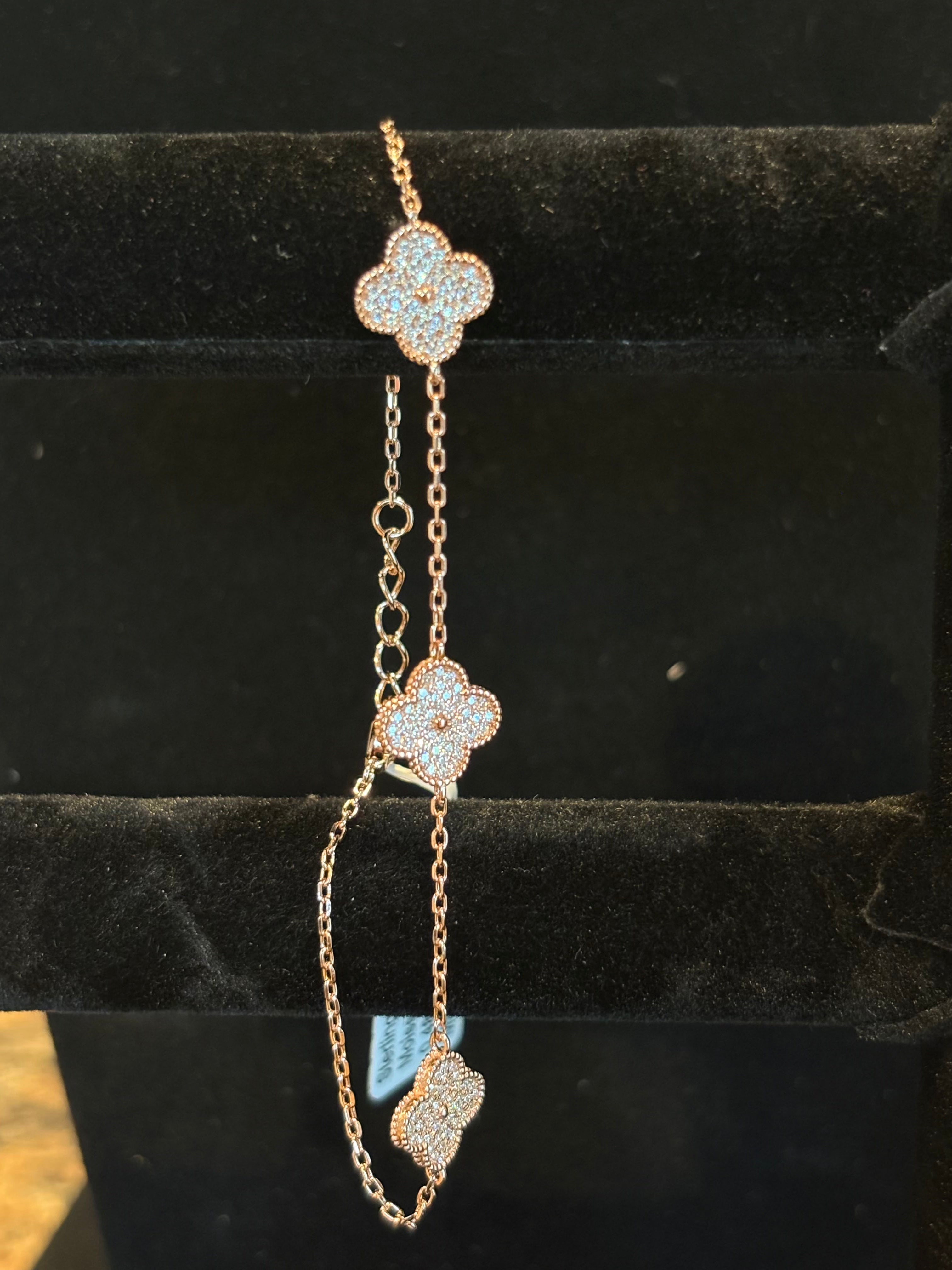 Elegant Rose Gold Plated Clover Moissanite Chain Bracelet