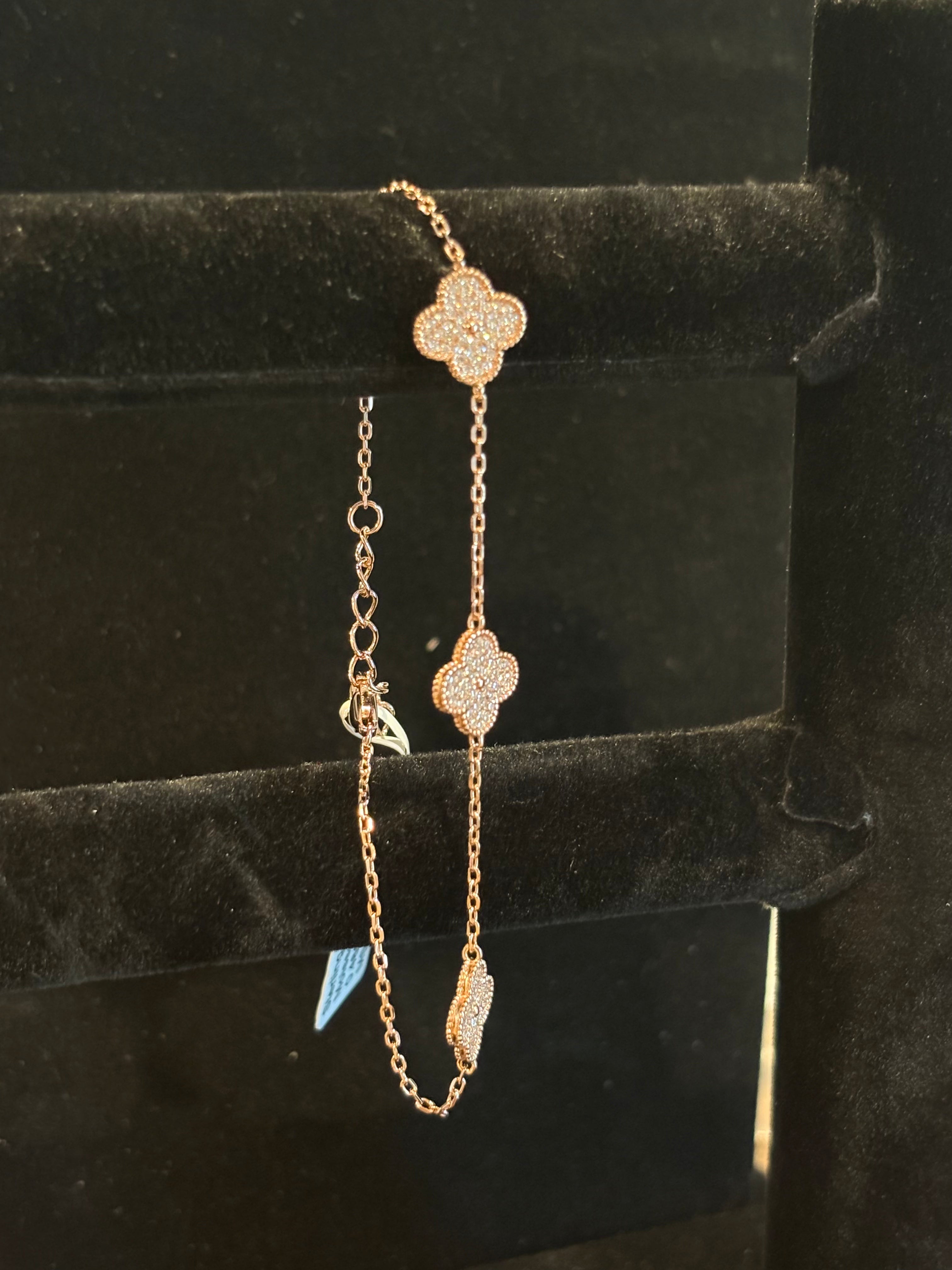Elegant Rose Gold Plated Clover Moissanite Chain Bracelet