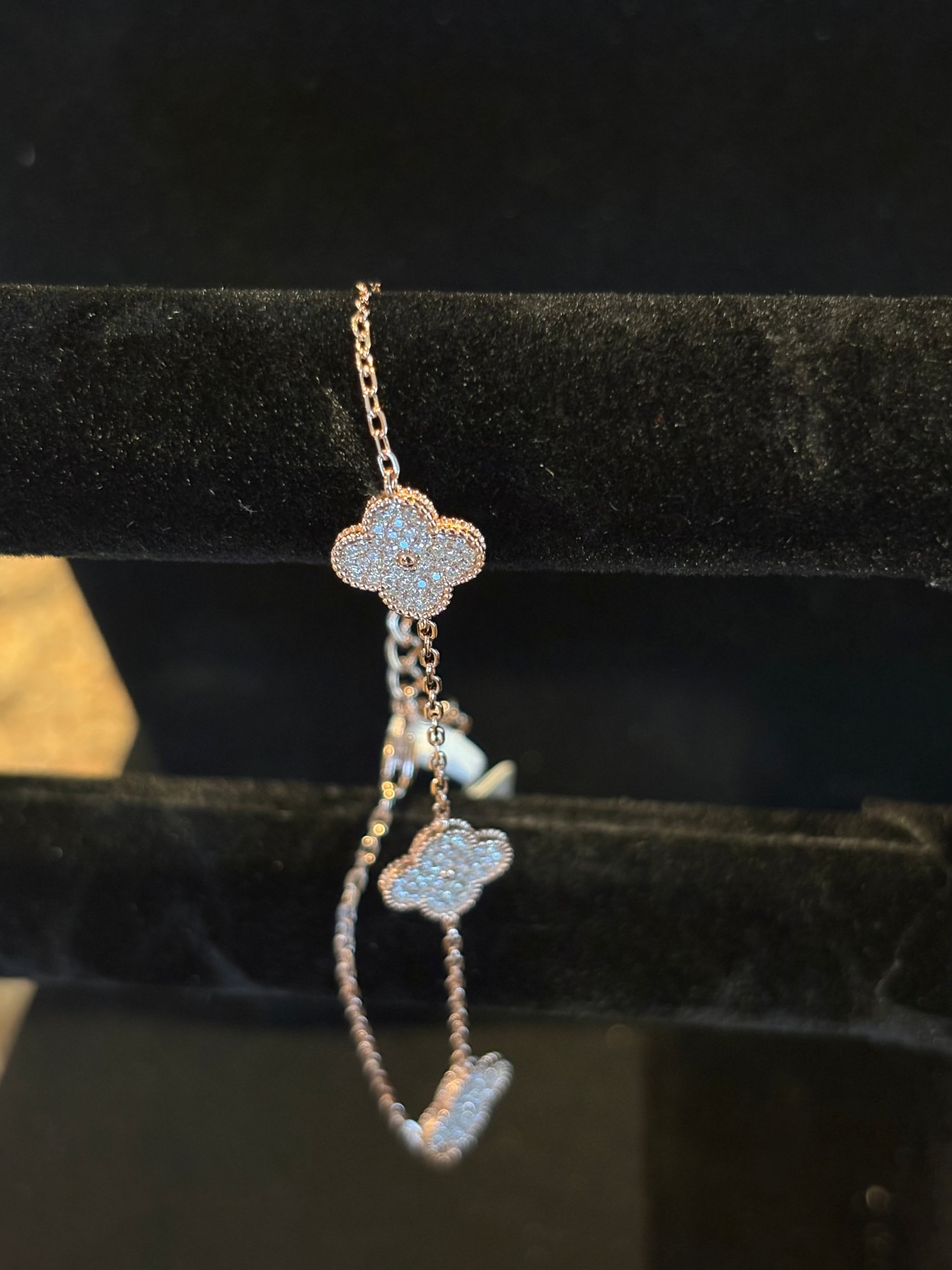 Elegant Rose Gold Plated Clover Moissanite Chain Bracelet
