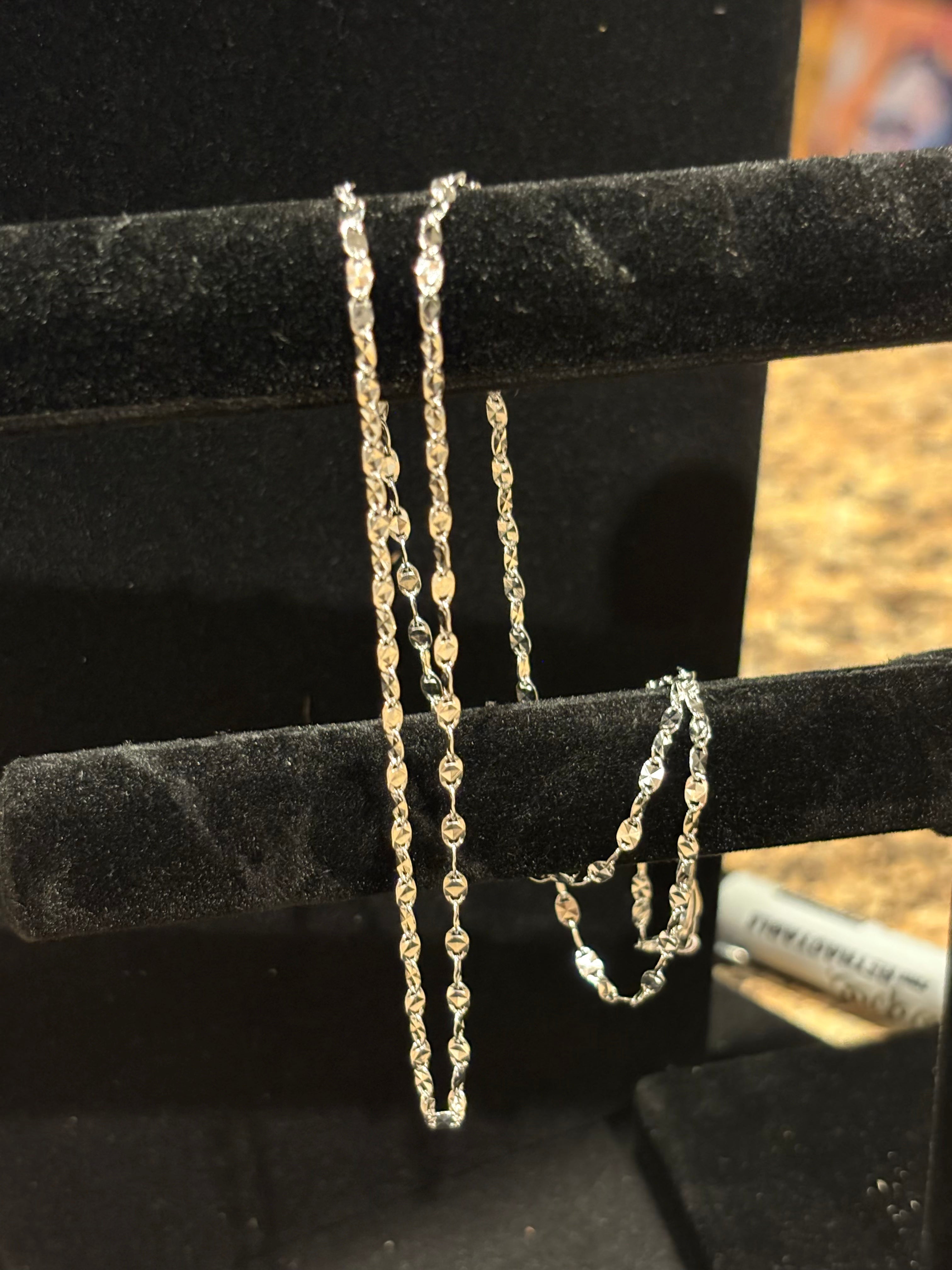 Italian Sterling Silver Diamond-Cut Valentino / Mariner Link Chain