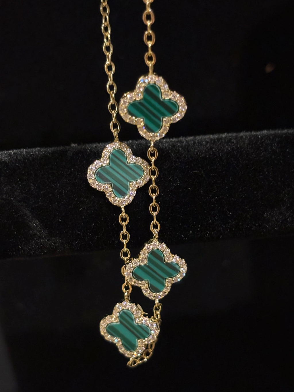 Elegant Five-Motif Green Clover Charm Bracelet