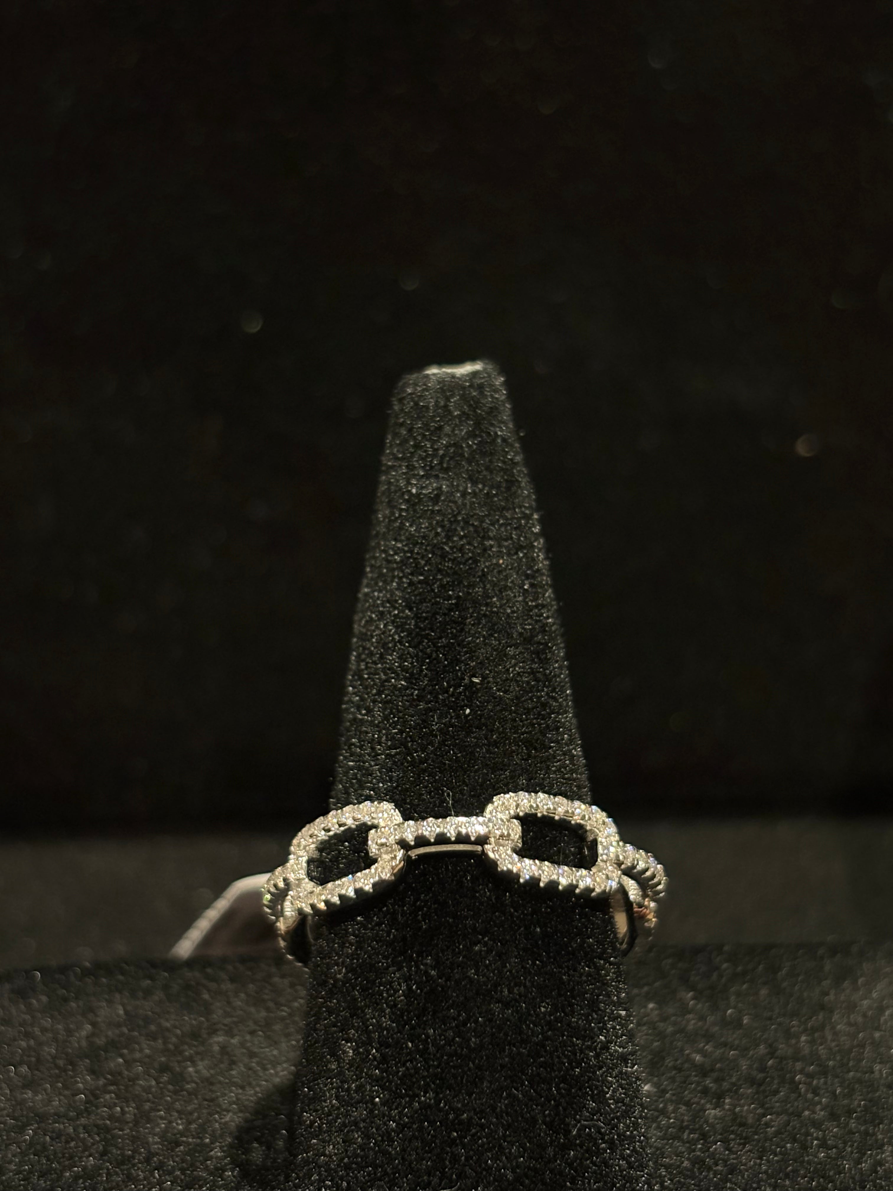 Elegant Moissanite Cuban Link Eternity Band
