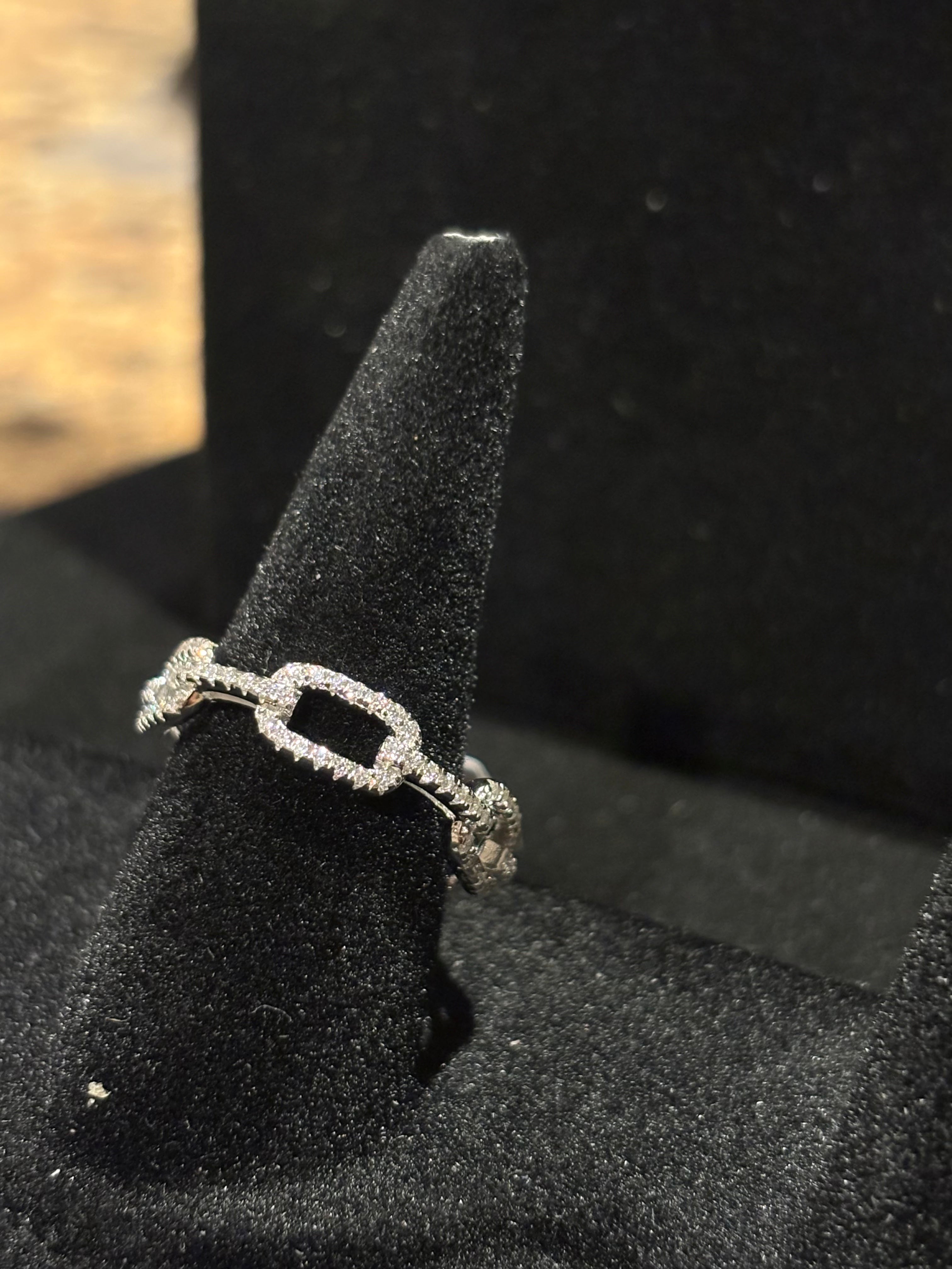 Elegant Moissanite Cuban Link Eternity Band