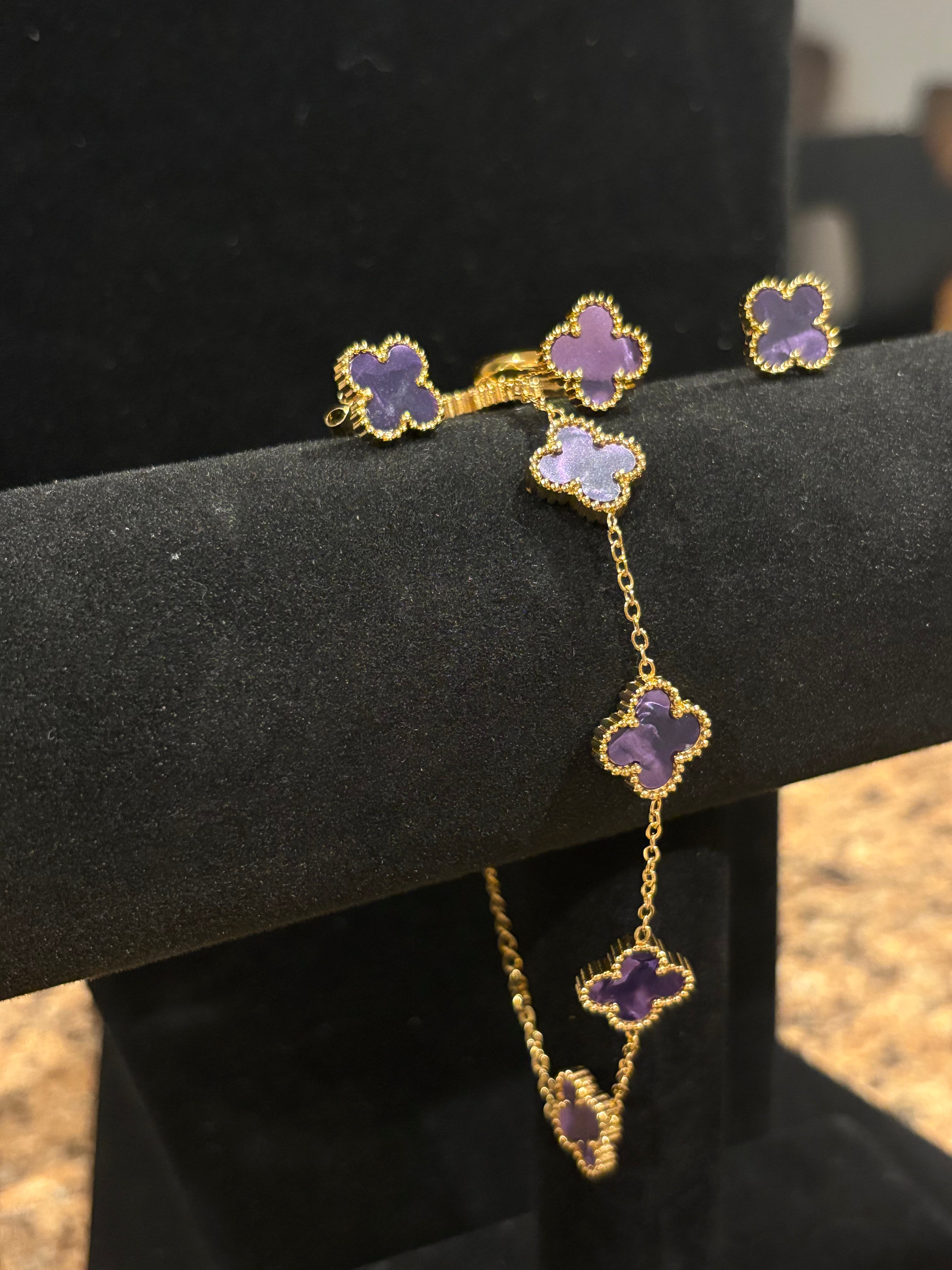 Majestic Violet: Gold-Plated Purple Clover Jewelry Set