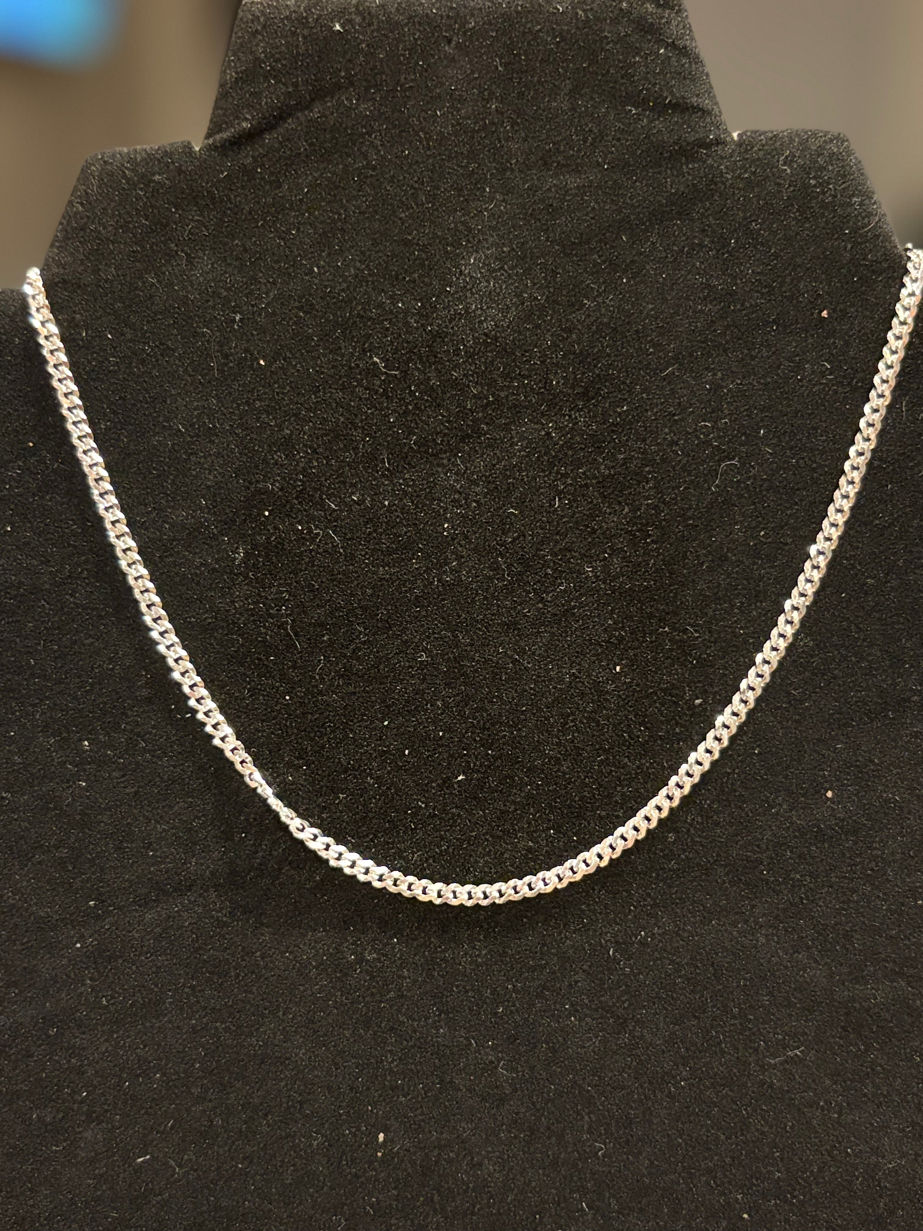 Men’s Classic Italian Curb Link Chain Necklace