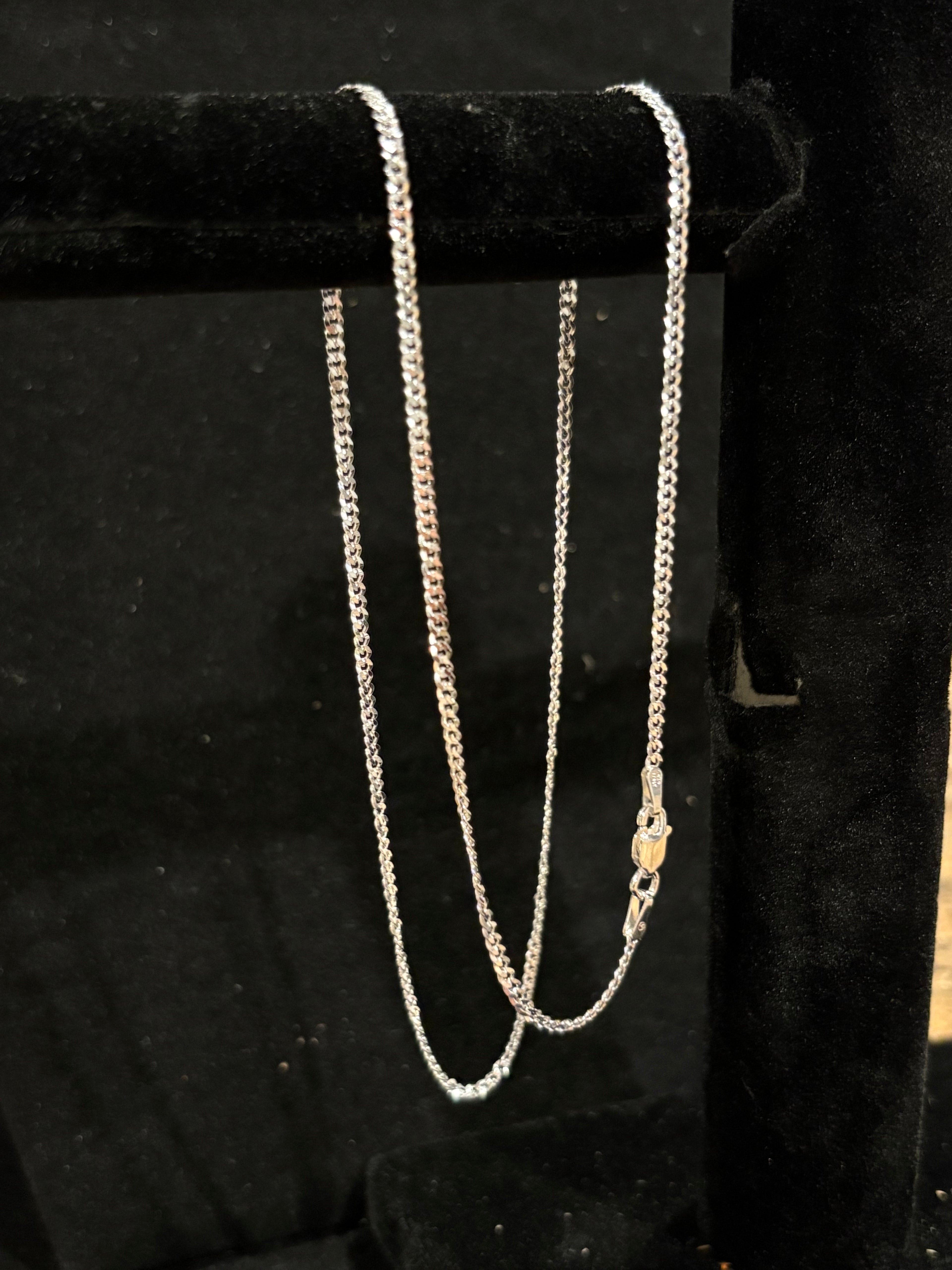 Men’s Curb Chain Italian Craftsmanship: 17" Sterling Silver