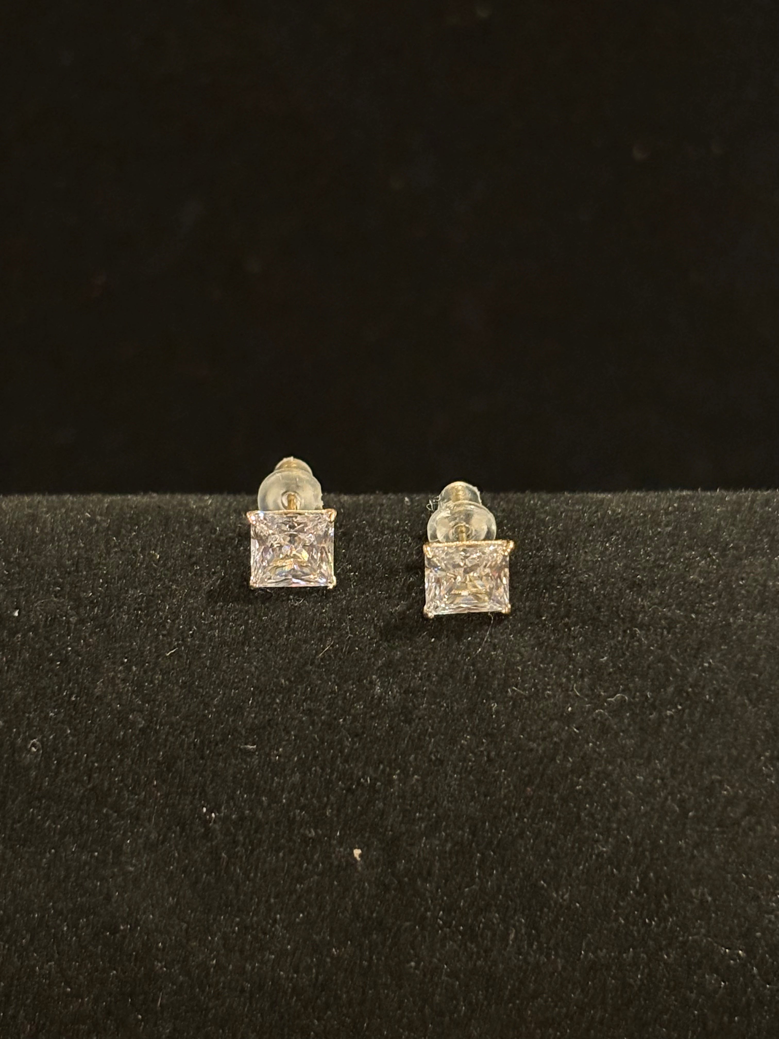 Contemporary Sparkle: Classic Princess-Cut 14K Gold Earrings