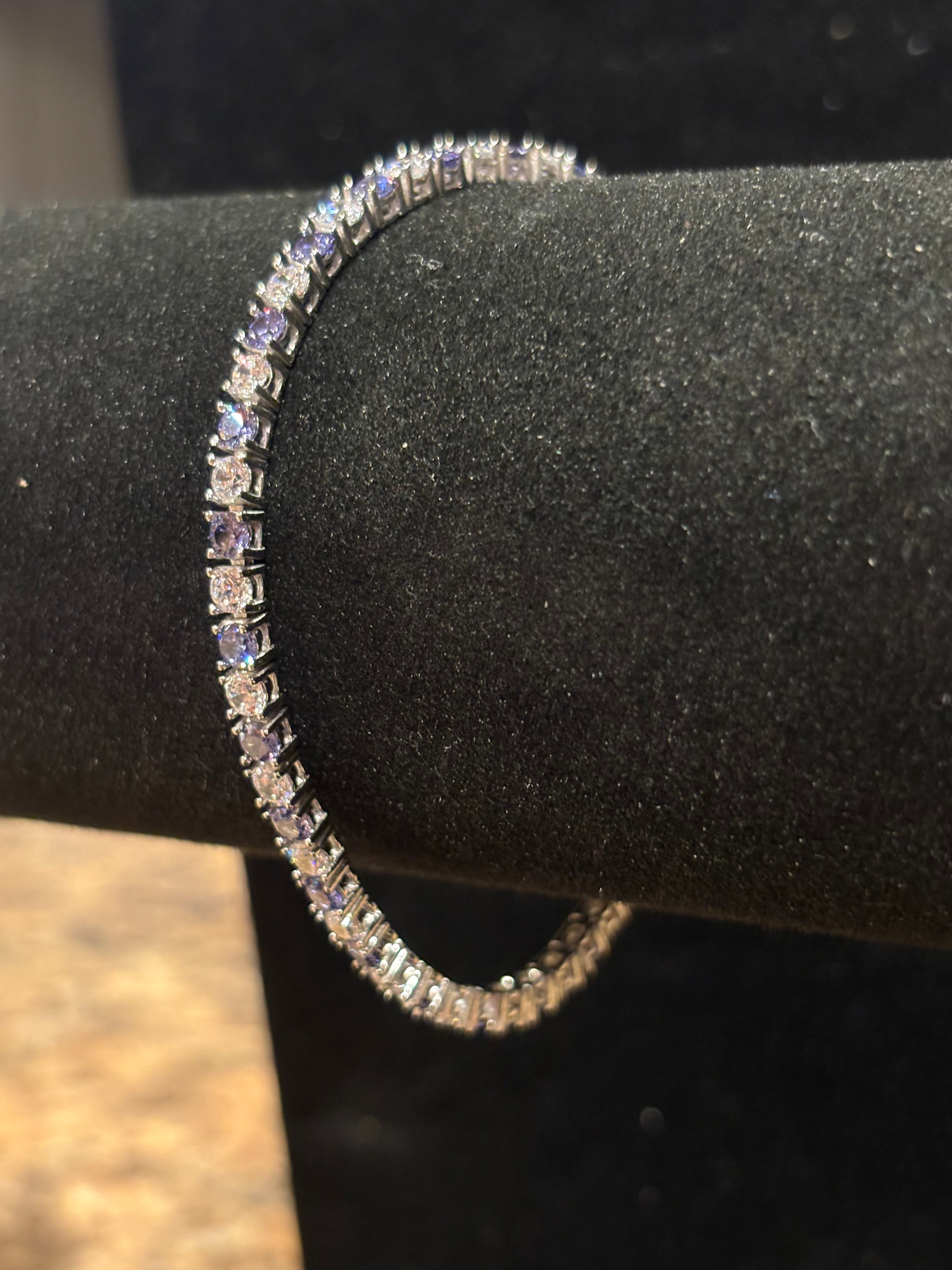 Sparking Violet & Brilliant Clear Tennis Bracelet