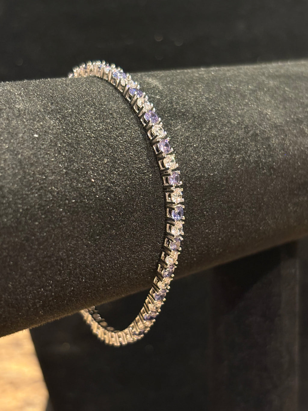 Sparking Violet & Brilliant Clear Tennis Bracelet