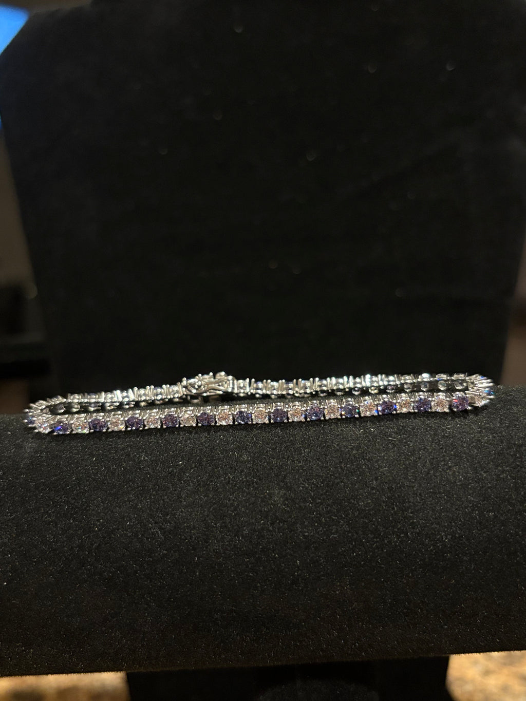 Sparking Violet & Brilliant Clear Tennis Bracelet