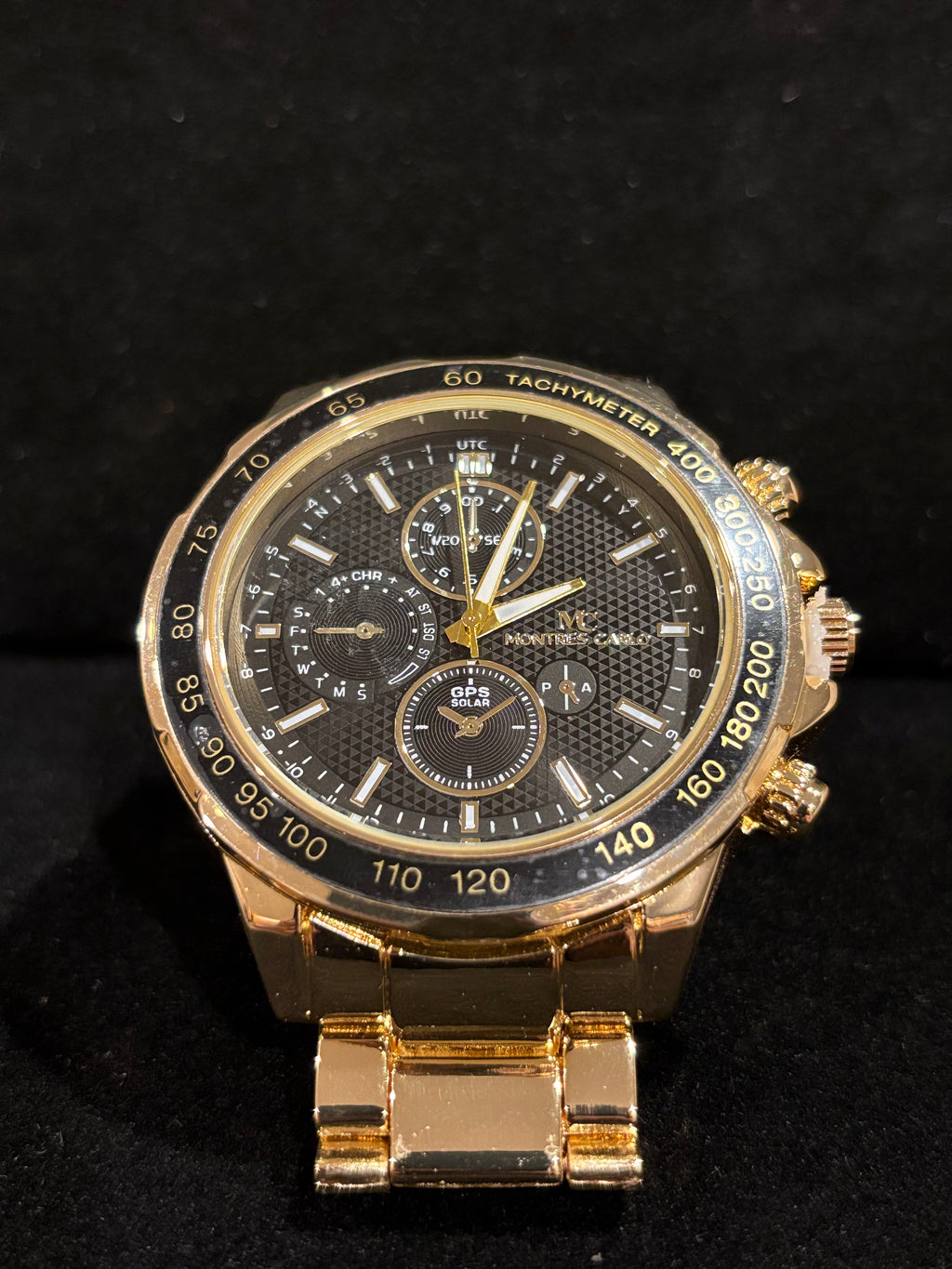 Golden Prestige: Men’s Montres Carlo Gold-Tone Tachymeter Watch (50mm)