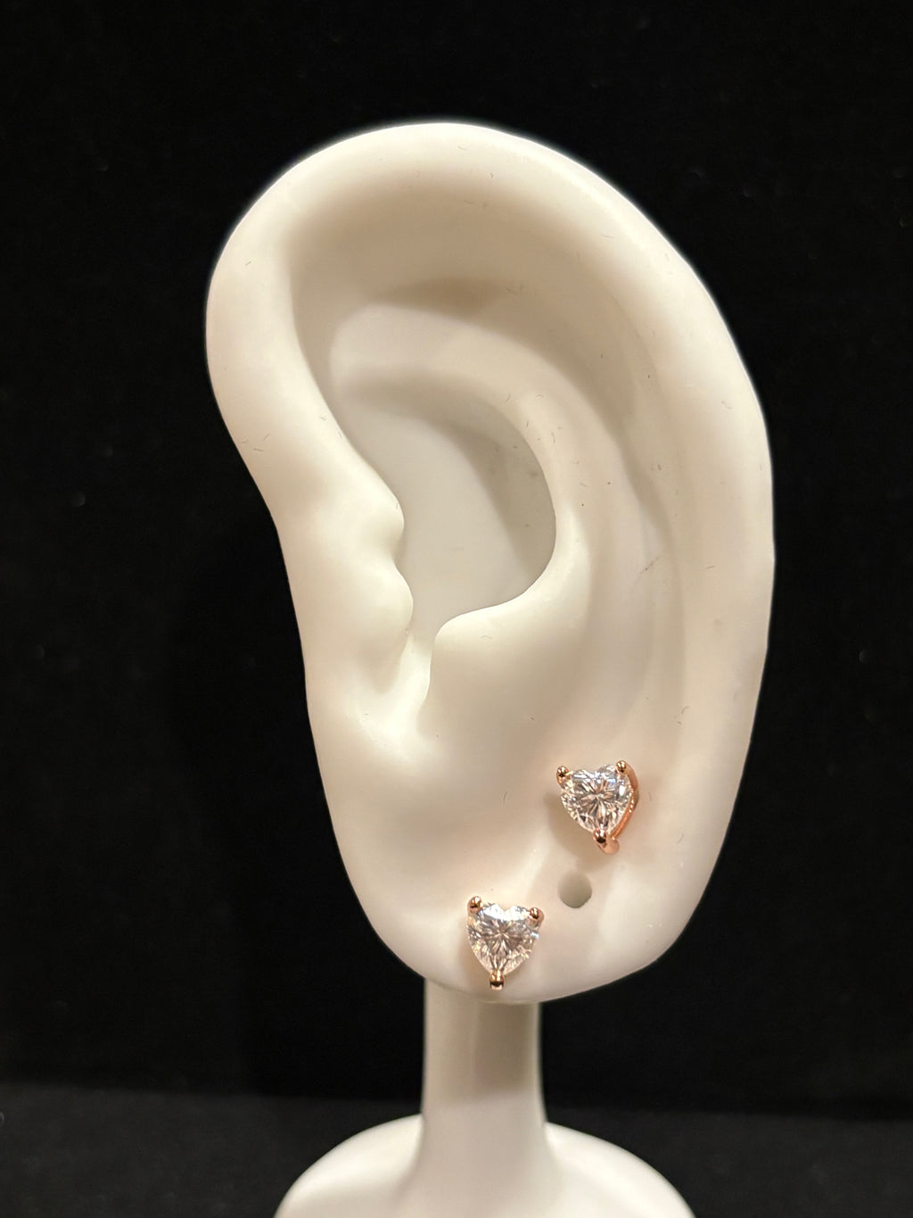 Heart-Cut Moissanite Stud Earrings in Rose Gold