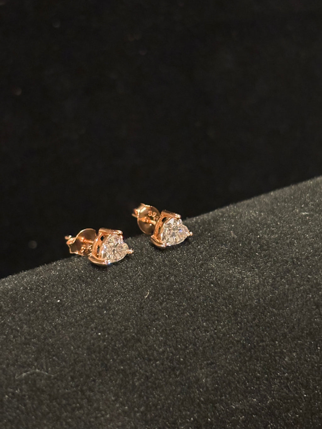 Heart-Cut Moissanite Stud Earrings in Rose Gold