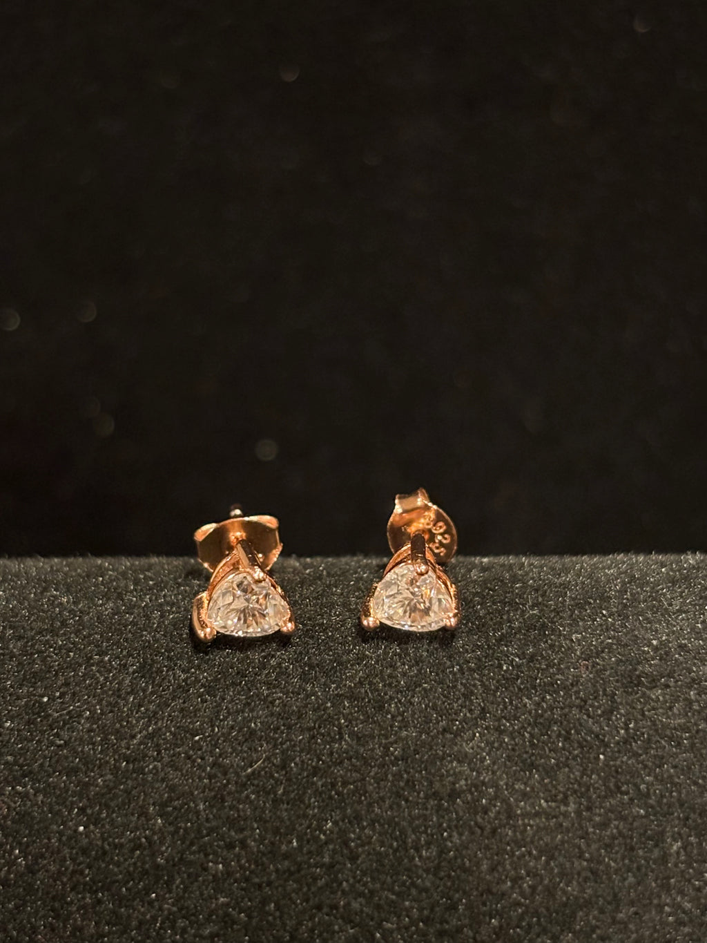 Heart-Cut Moissanite Stud Earrings in Rose Gold