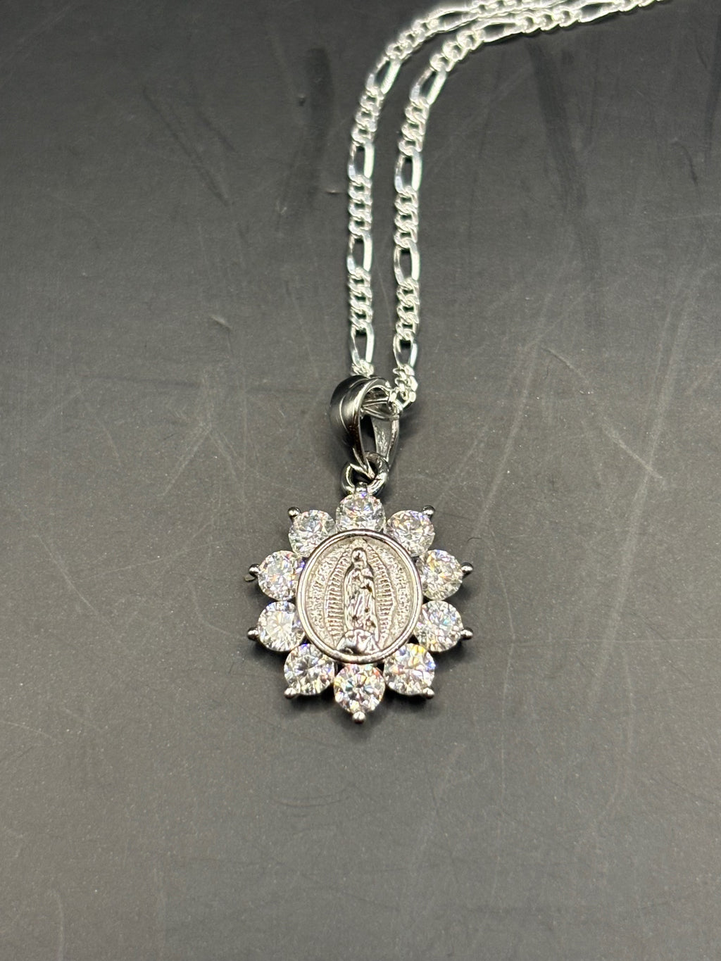 Virgin Mary Pendant Necklace in Sterling Silver – Sacred Halo Medal & Figaro Chain
