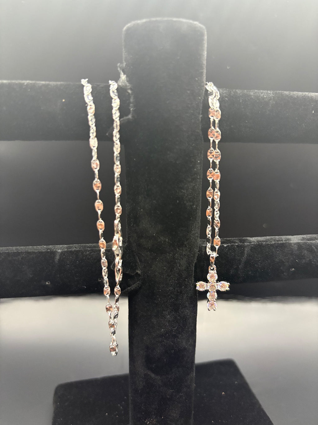 Cross Pendant Necklace in S925 Sterling Silver – Diamond Sparkle Faith Charm